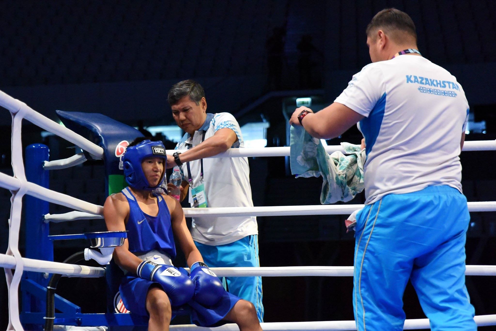 Makhmud Sabyrkhan, Kazakhstan youth national championships, Boxing heroes, 2050x1370 HD Desktop