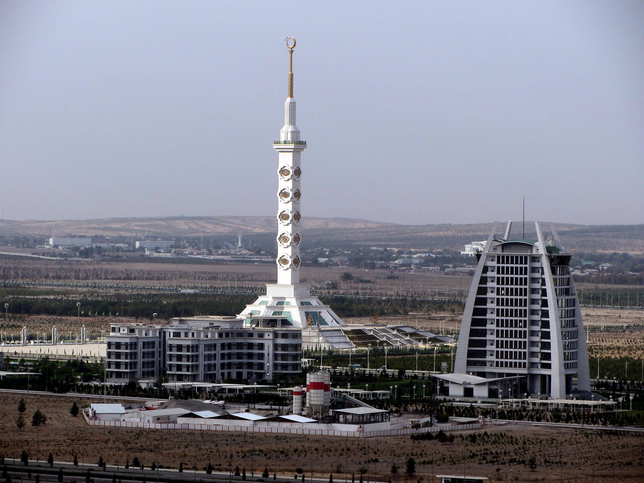 Ashgabat, Neutrality monument, Modern architecture, Cultural wonders, 2050x1540 HD Desktop