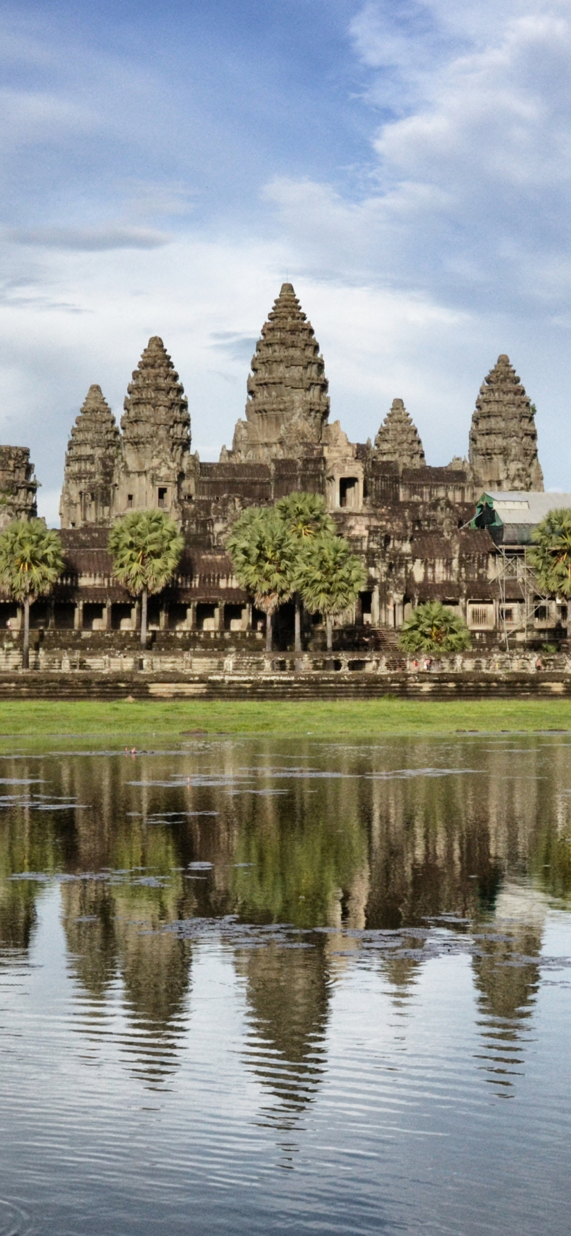Angkor Wat, Historical landmarks, Khmer Empire legacy, Cambodia travel, 1130x2440 HD Phone