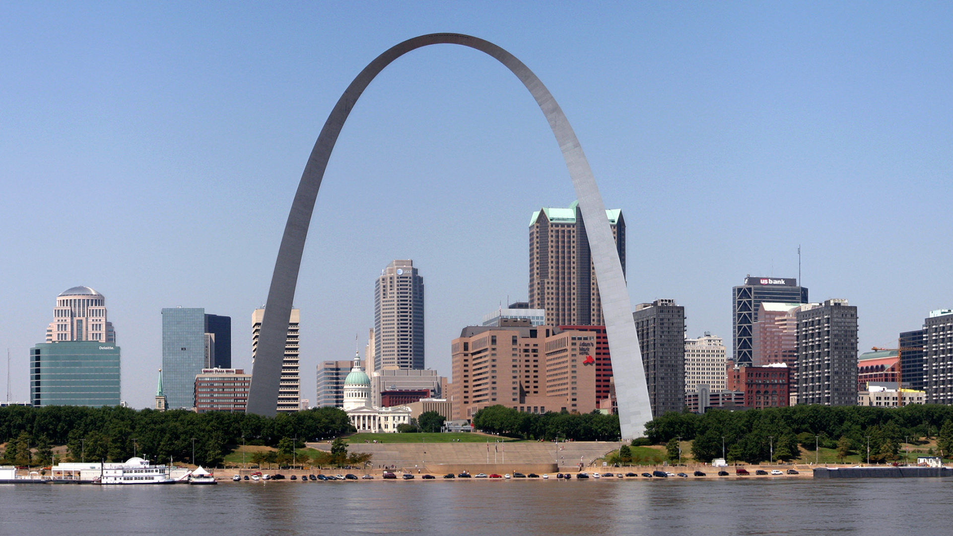 Panoramablick auf Gateway Arch in St. Louis, 1920x1080 Full HD Desktop