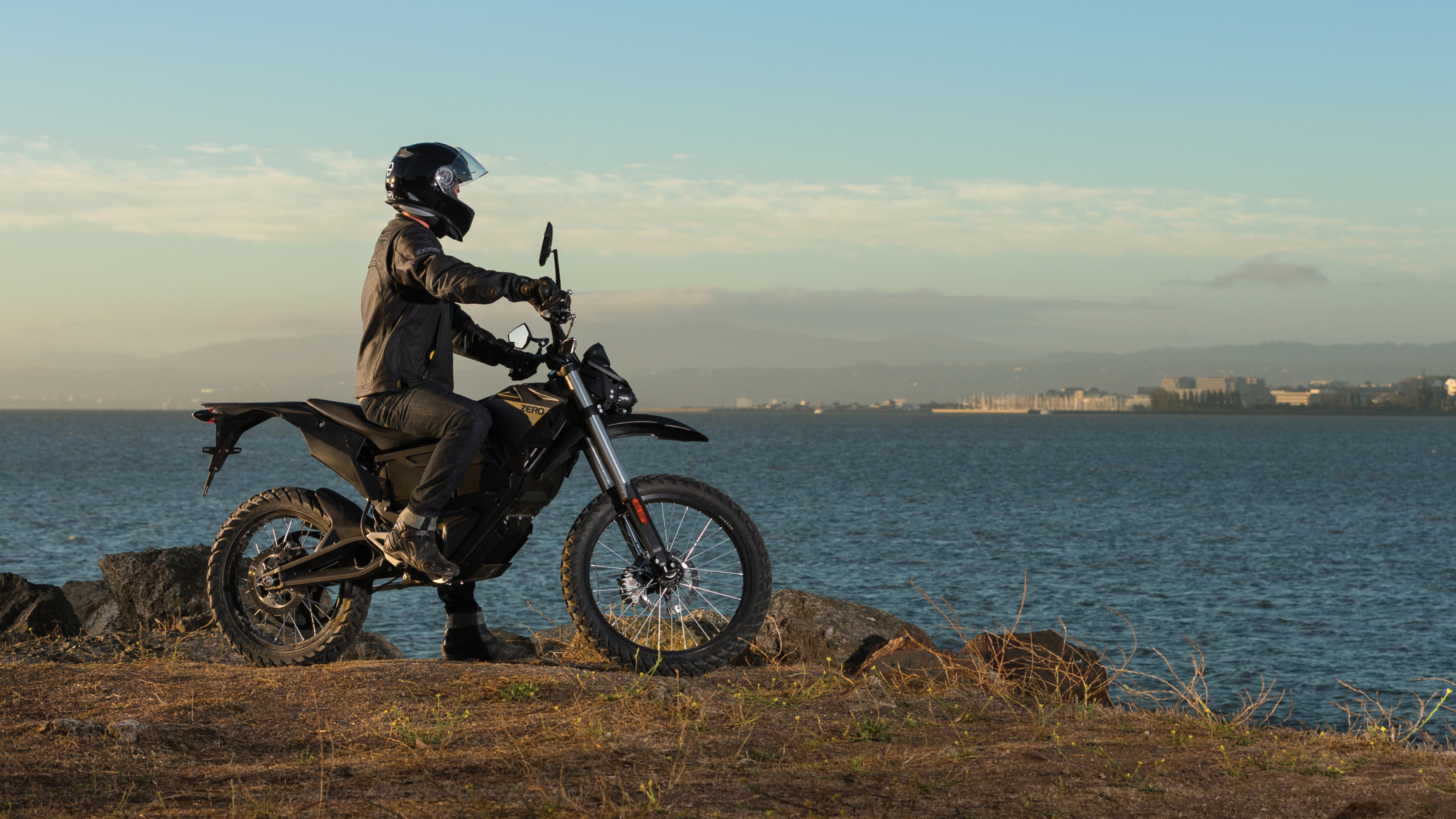 Zero FX, Innovative electric bike, Eco-friendly ride, Adventure without limits, 3840x2160 4K Desktop