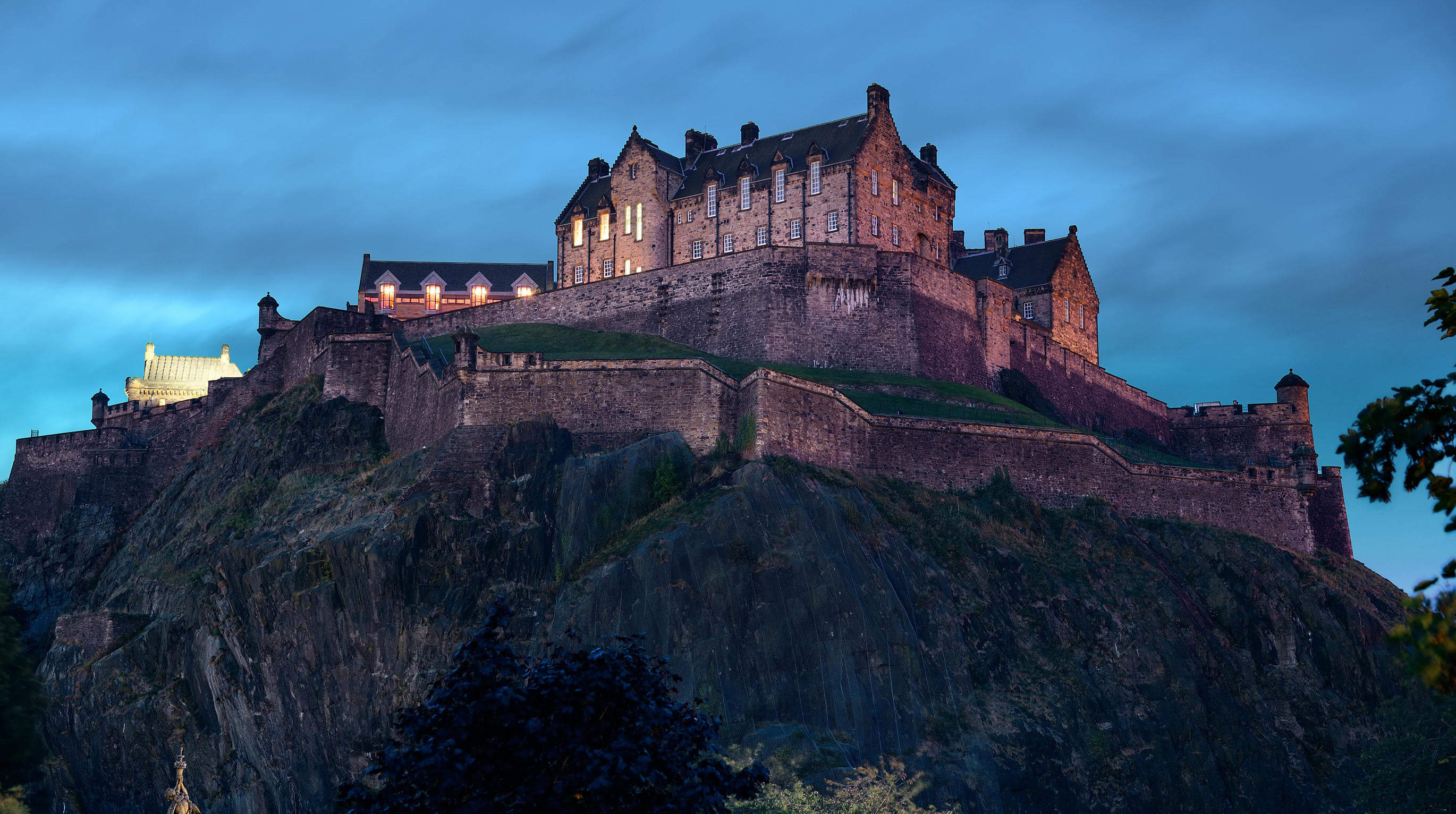 Edinburgh Castle, Travels, Halloween tour, EF Go Ahead Tours, 2740x1540 HD Desktop