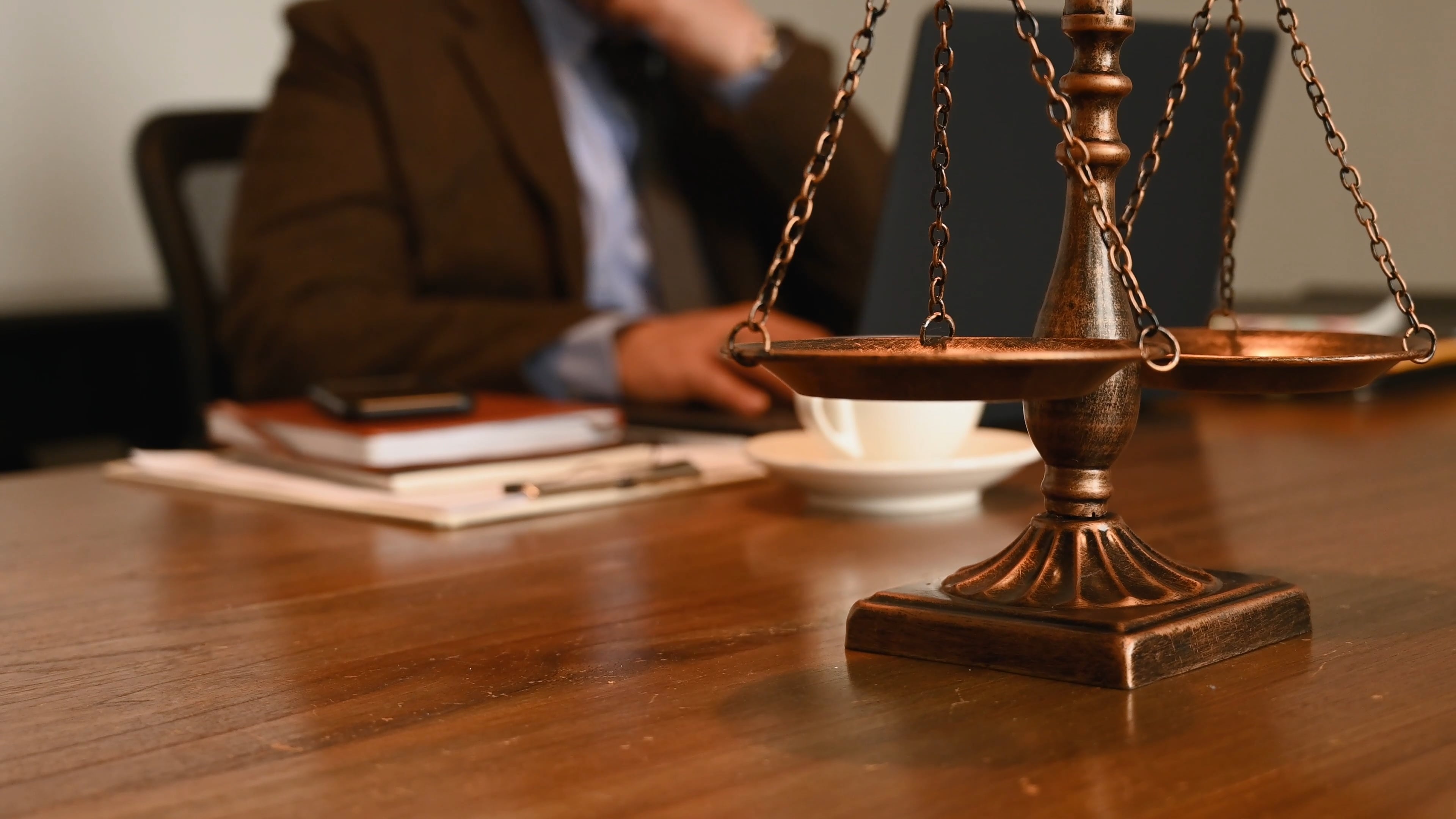 Scale of justice, Lawyer's table, Legal profession, Legal concept, 3840x2160 4K Desktop