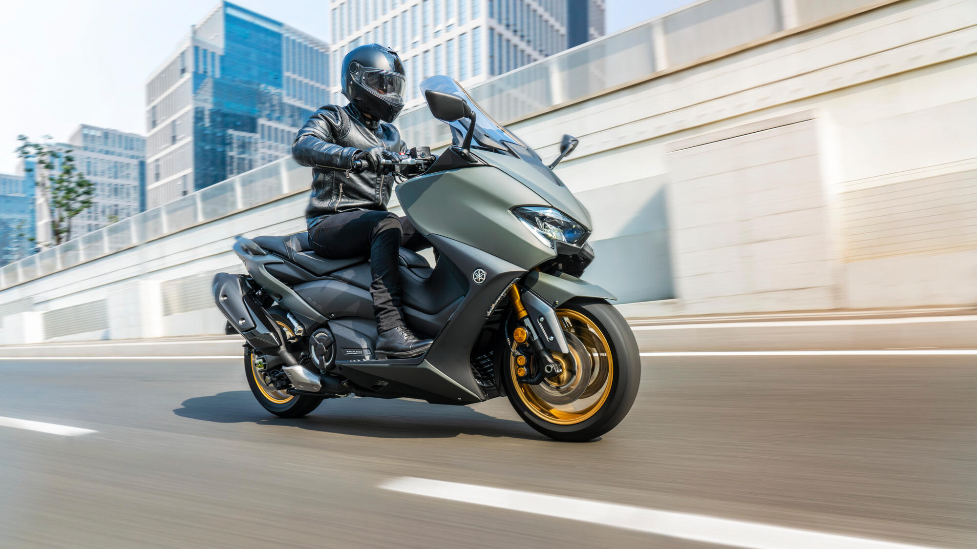 Yamaha TMAX, Updated for 2022, Motorbike Writer, Auto, 2000x1130 HD Desktop