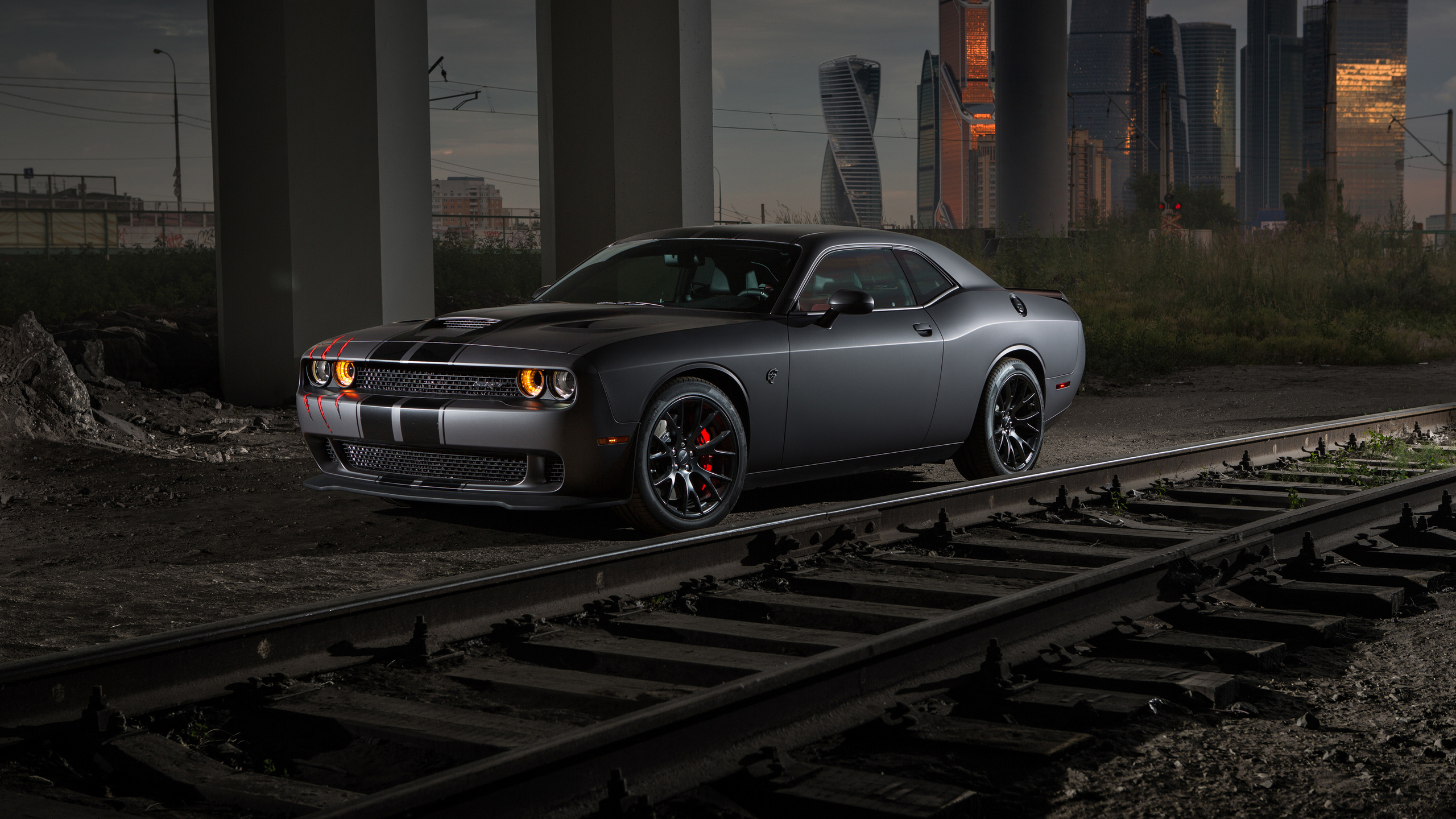 Dodge Challenger srt hellcat 1440p, Pinnacle of performance, Uncompromising power, Thrill of the track, 2560x1440 HD Desktop