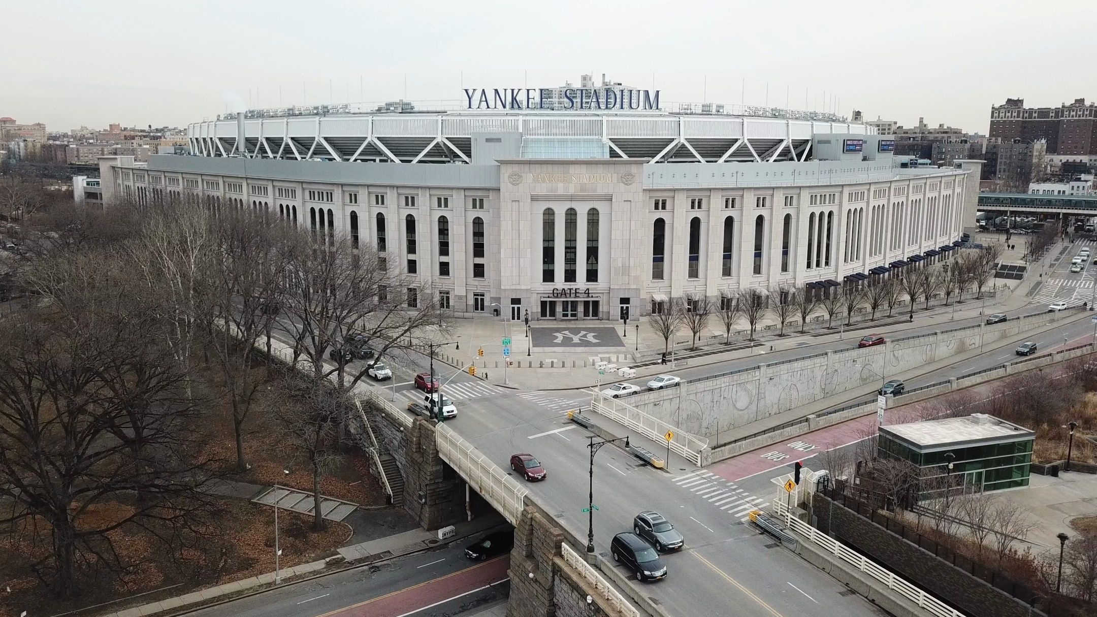 Yankee Stadium Bronx, Overhead view, Spectator expanse, Urban sports venue, NY landmark, 2160x1220 HD Desktop