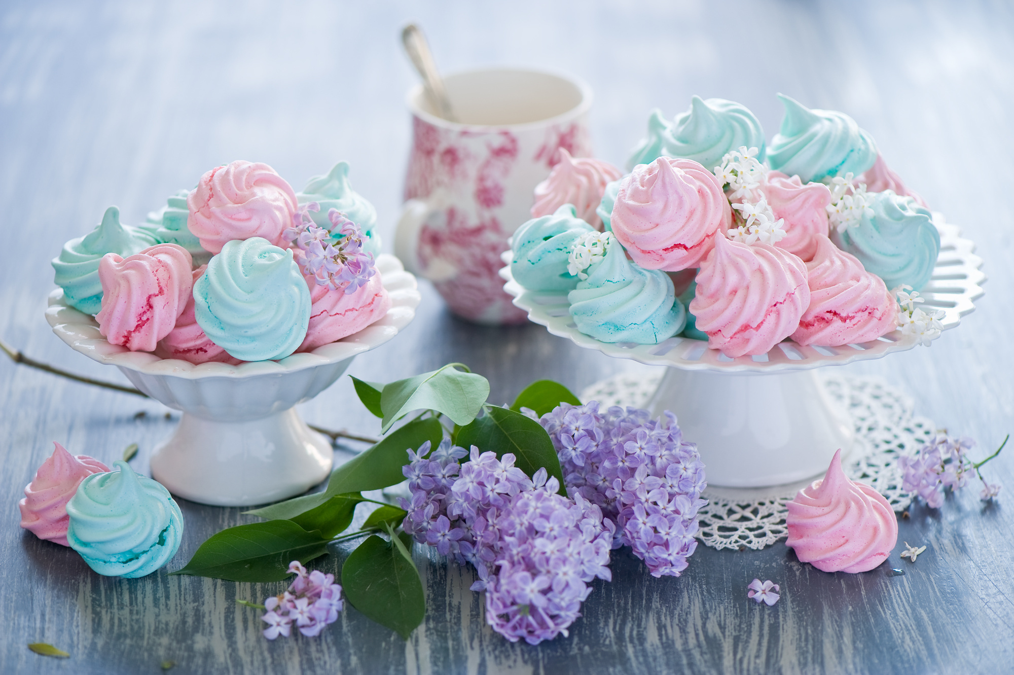 Meringue: A familiar topping for pastries and sweet goods. 2000x1340 HD Wallpaper.