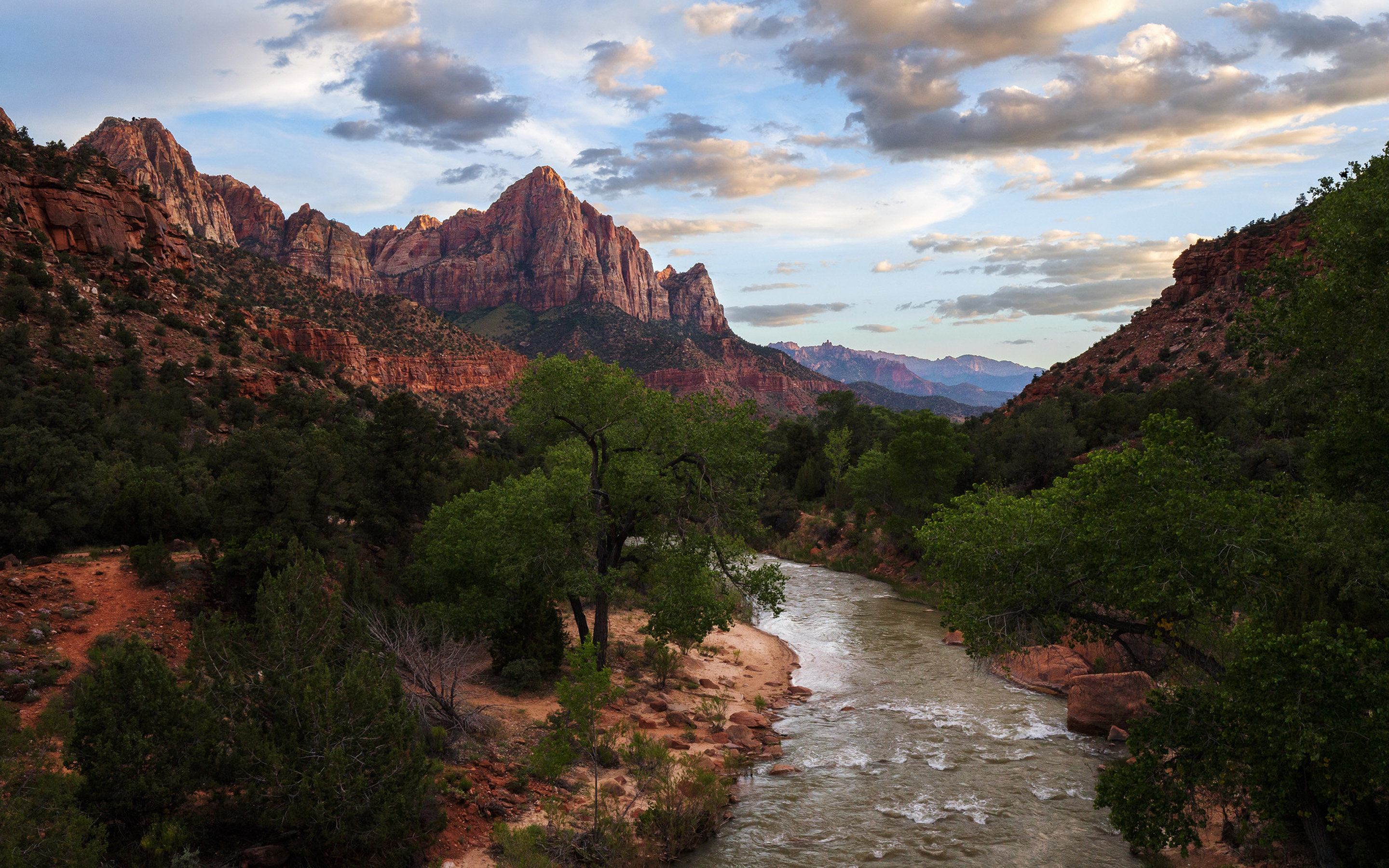 Zion National Park, HD desktop backgrounds, Majestic views, Natural wonders, 2880x1800 HD Desktop