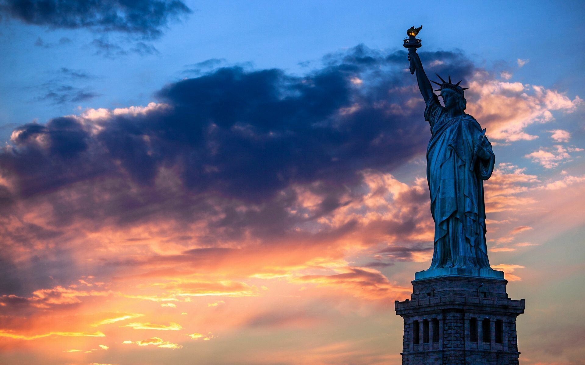 Liberty New York, Iconic symbol of freedom, Captivating wallpaper for screens, 1920x1200 HD Desktop