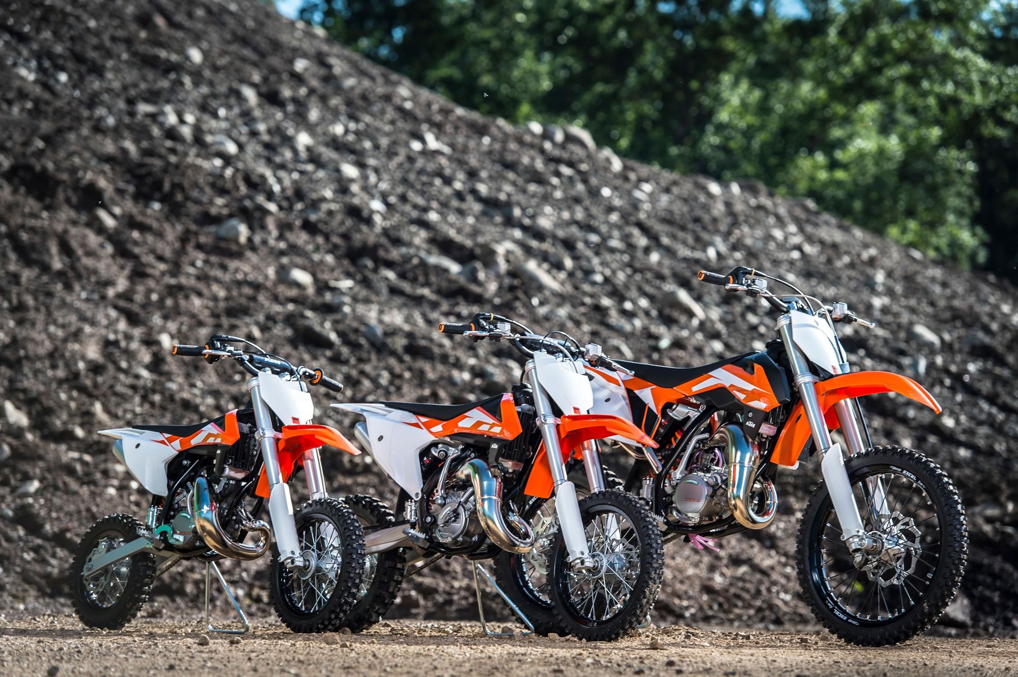 12 KTM dirt bikes, Enduro, Motocross, 2000x1340 HD Desktop