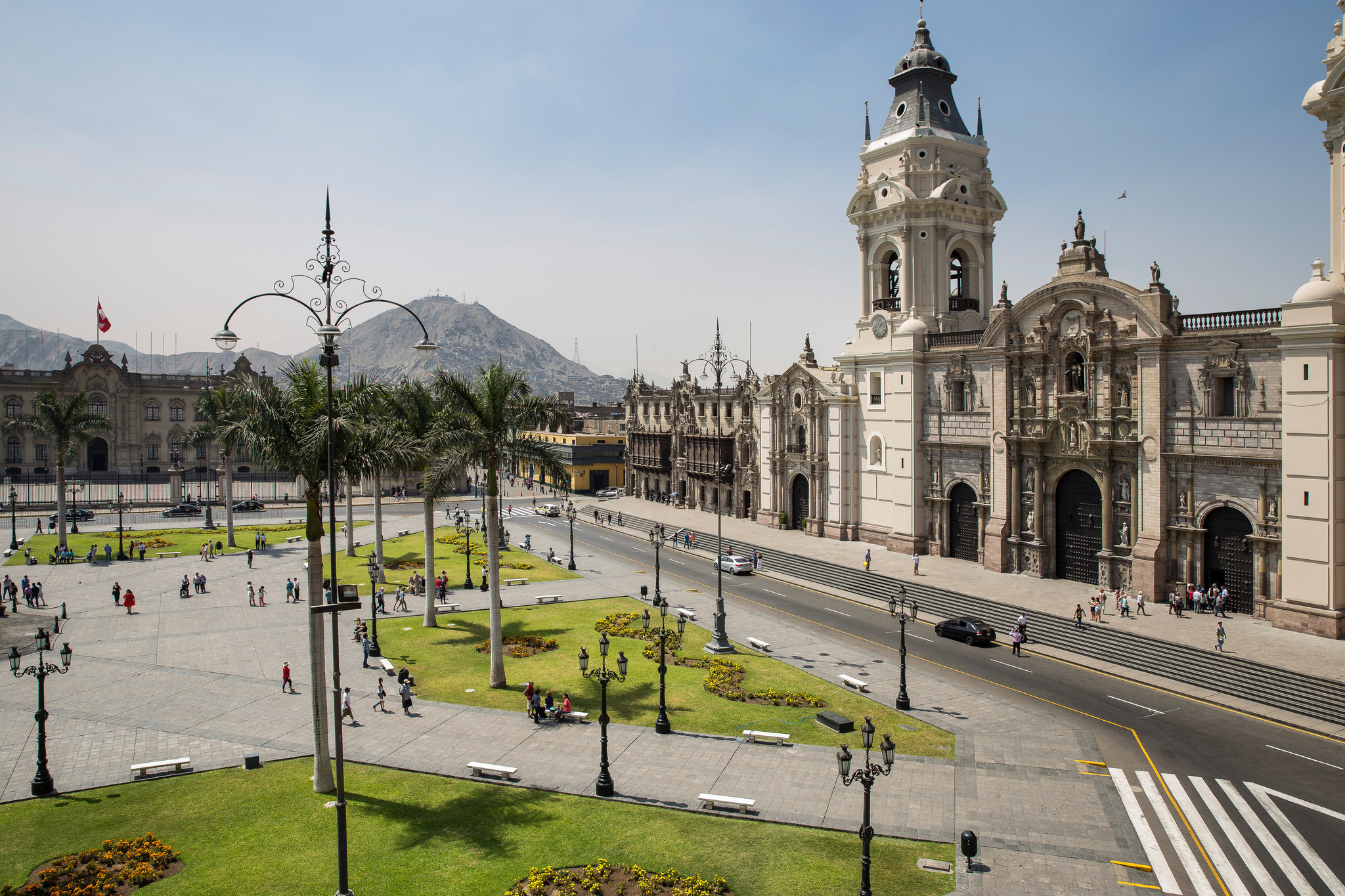 Lima (Peru), History and culture, Colorful traditions, Vibrant cityscape, 2050x1370 HD Desktop