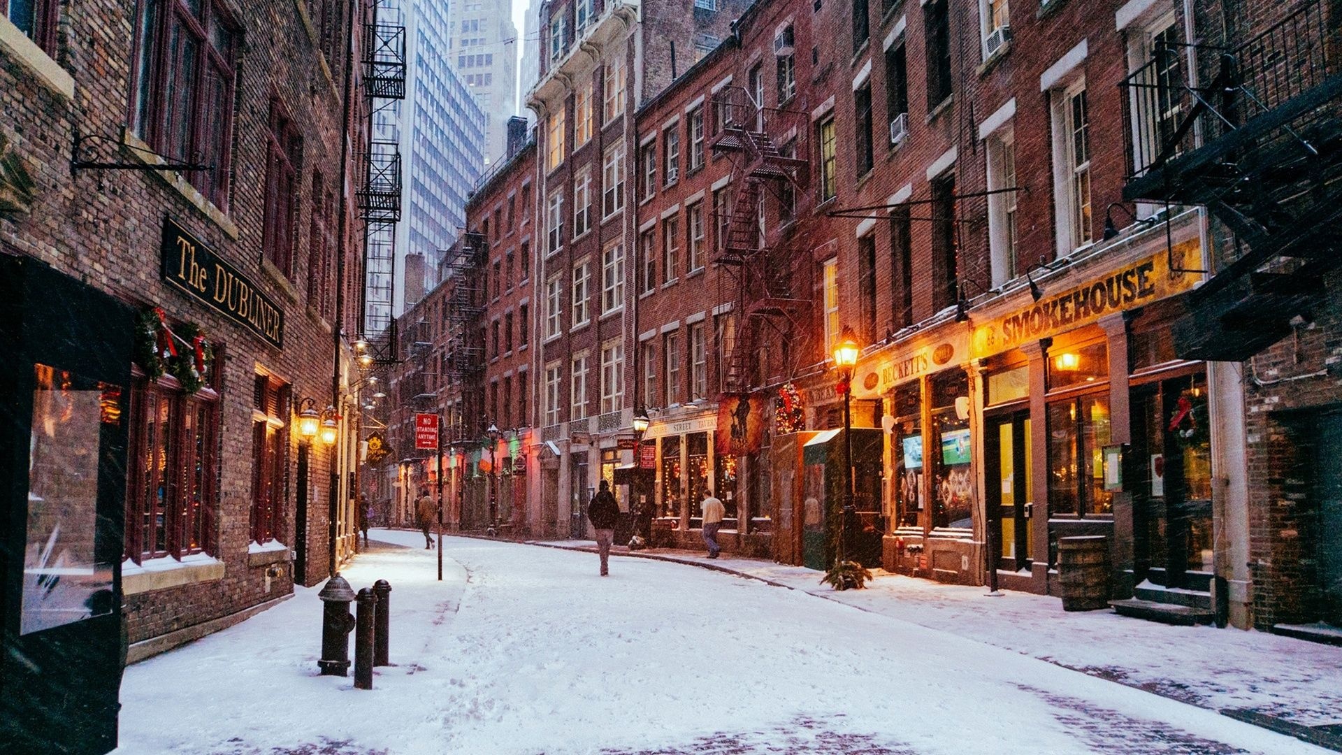 New York Streets, Snowy Stone Street, NYC winter, Charming atmosphere, 1920x1080 Full HD Desktop