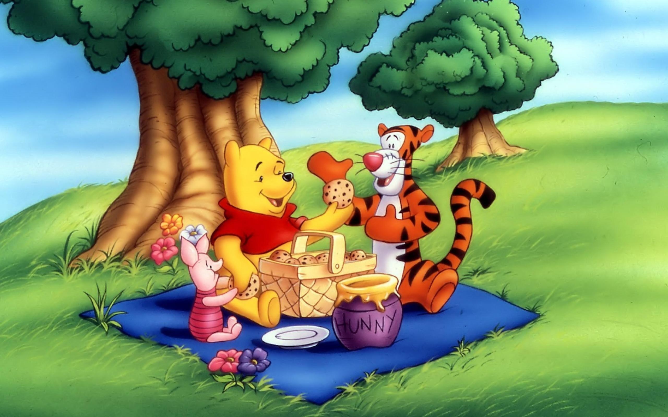 Piglet, Winnie-the-Pooh, Animation, Lovely image, 2560x1600 HD Desktop