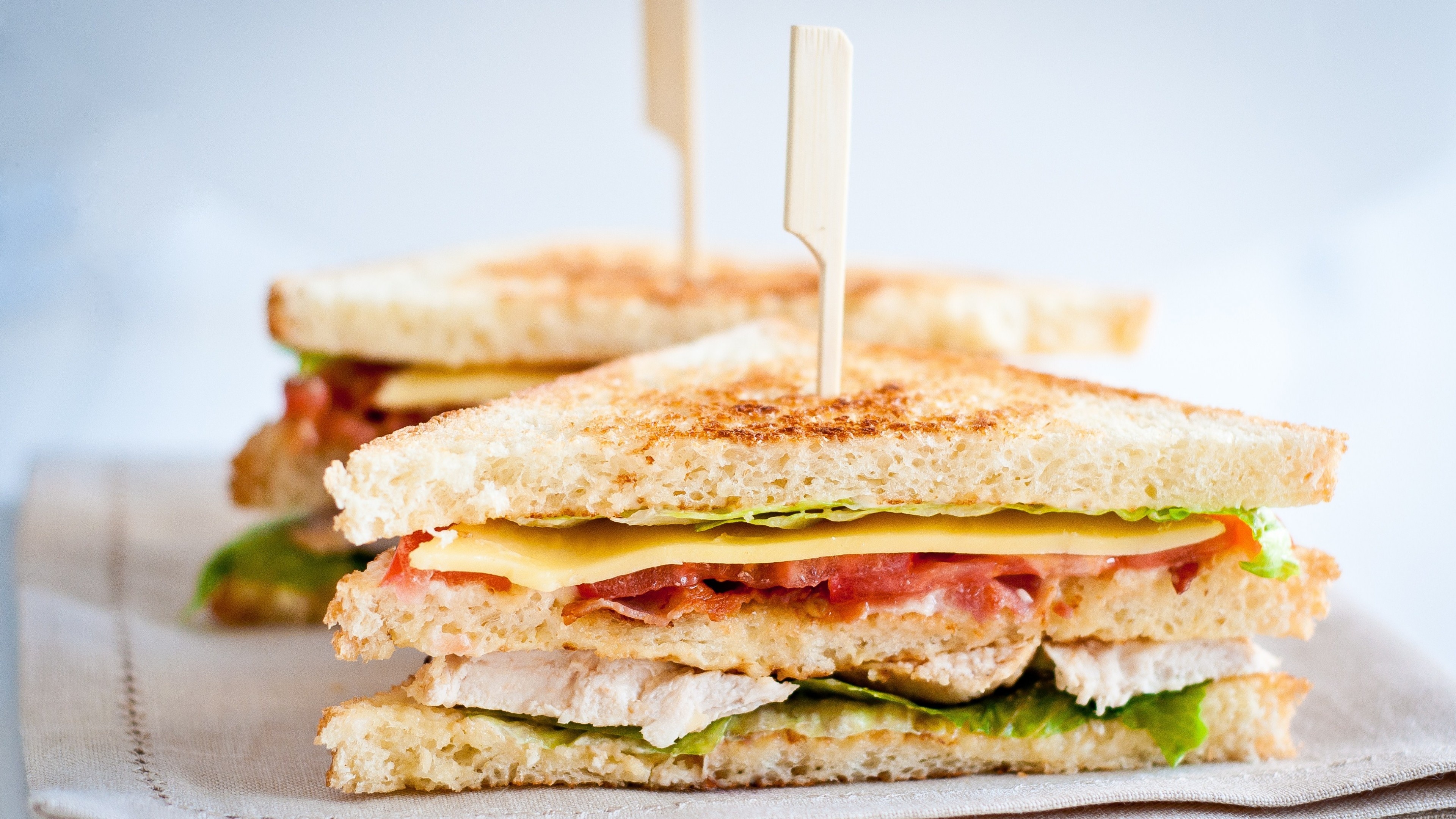 Sandwich: Cheese, Bacon, Chicken, Lettuce, Tomato, Food, Ingredients. 3840x2160 4K Background.