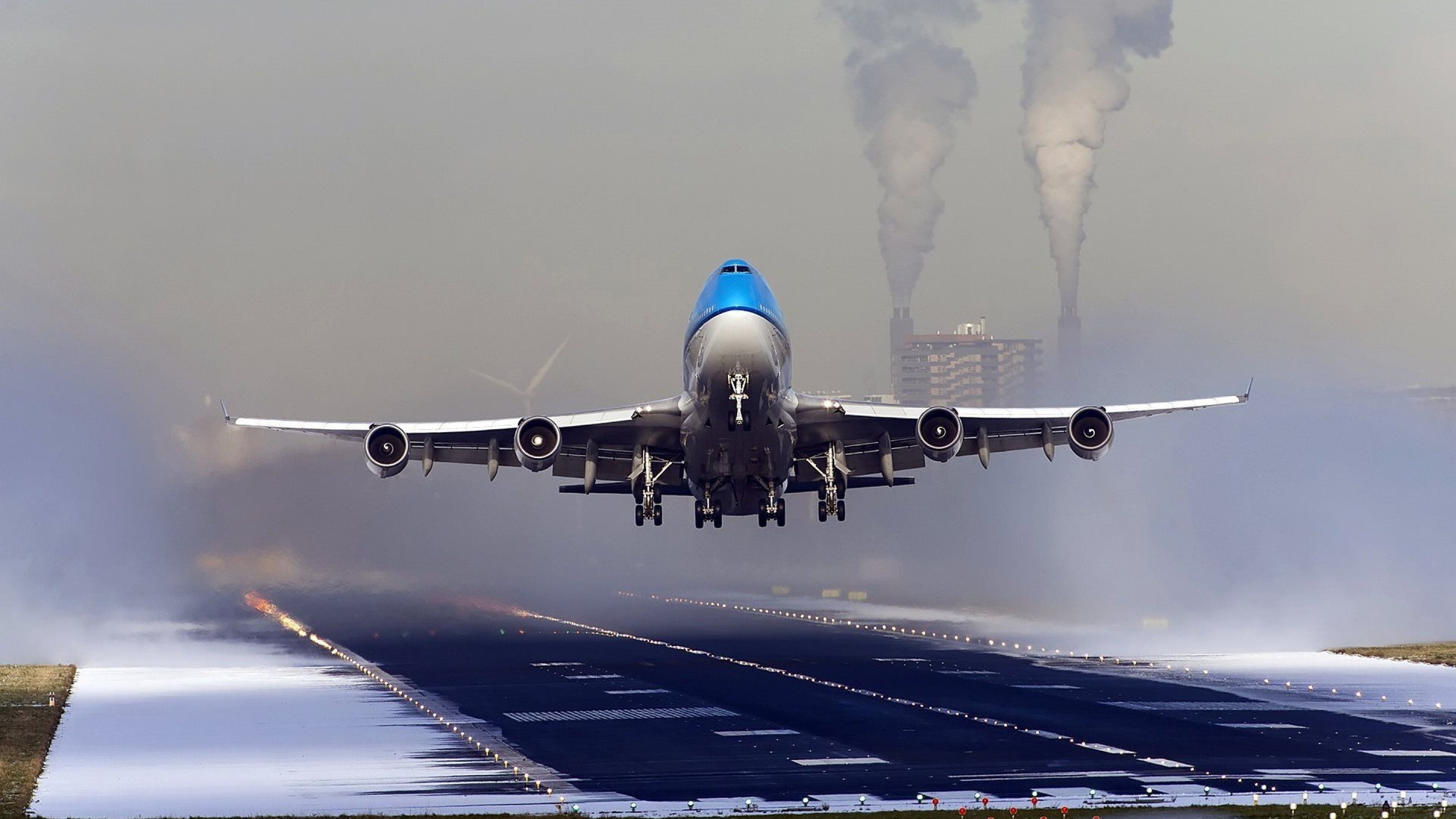 Boeing 747, Takeoff thrill, Jetting off, Sky-high perspective, 2560x1440 HD Desktop