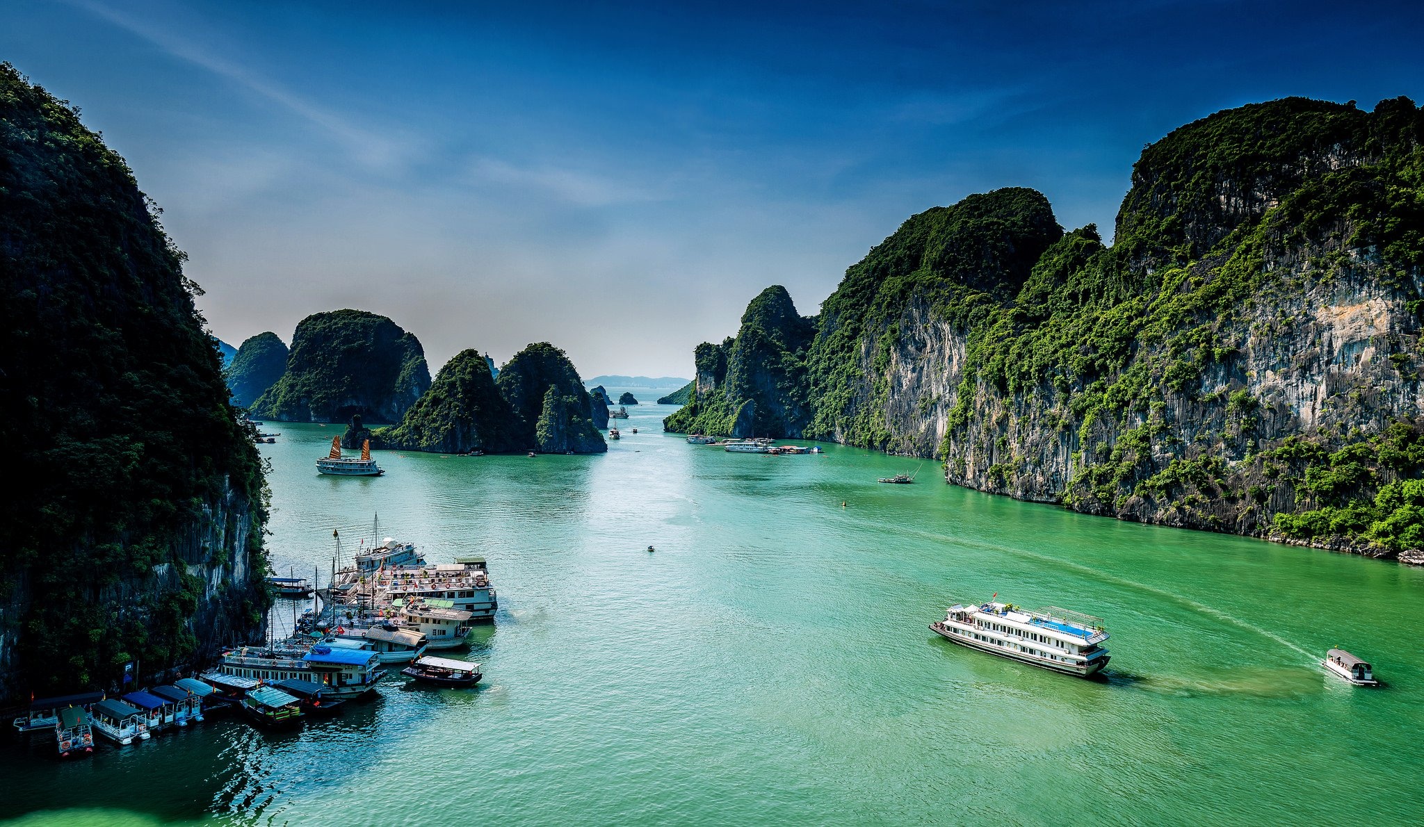 Vietnam marinas, Ha Long Bay nature, Ocean wallpaper, Rock formations, 2050x1190 HD Desktop