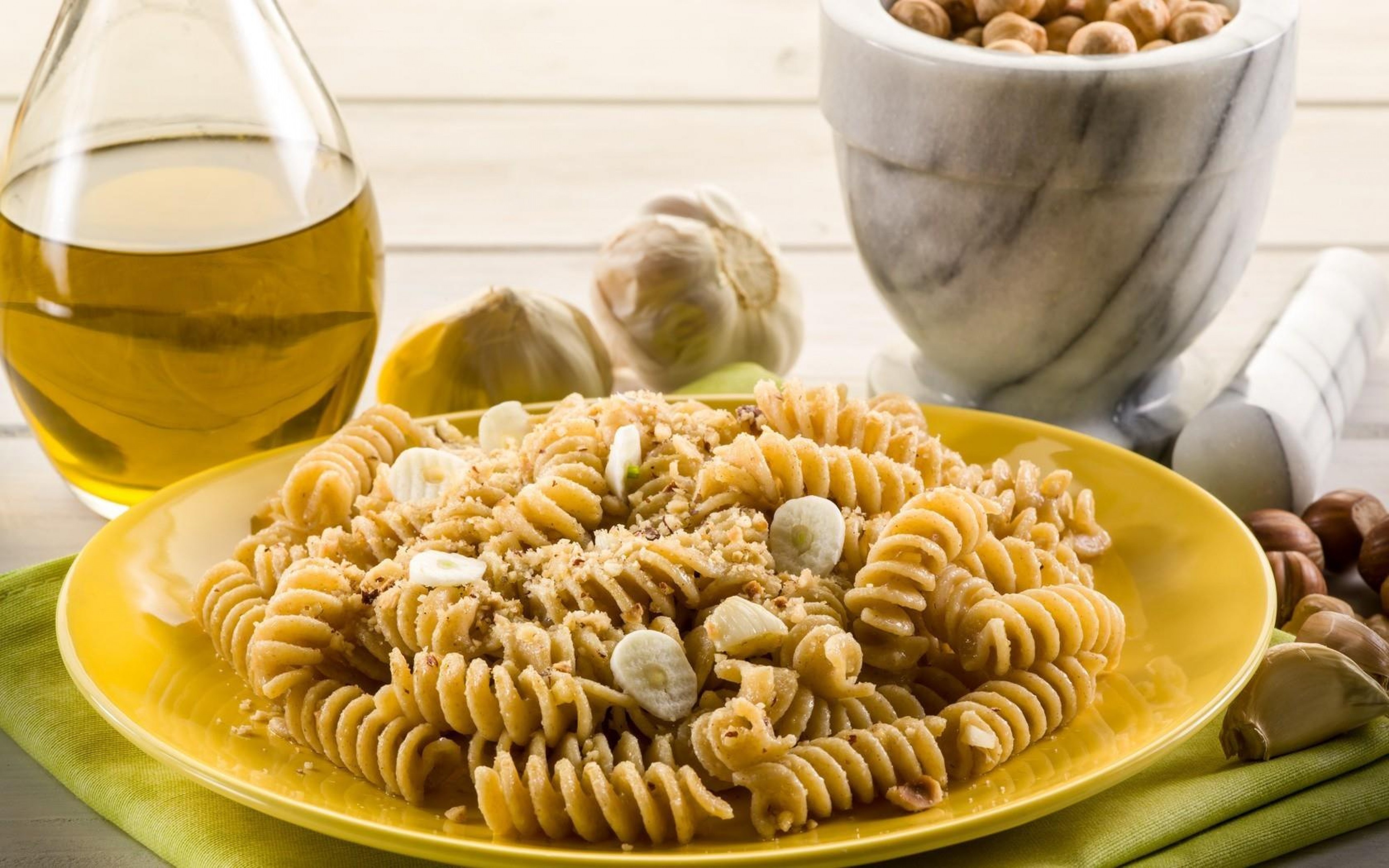 Pasta: A staple food of Italian cuisine, Ingredient, Oil. 3460x2160 HD Background.