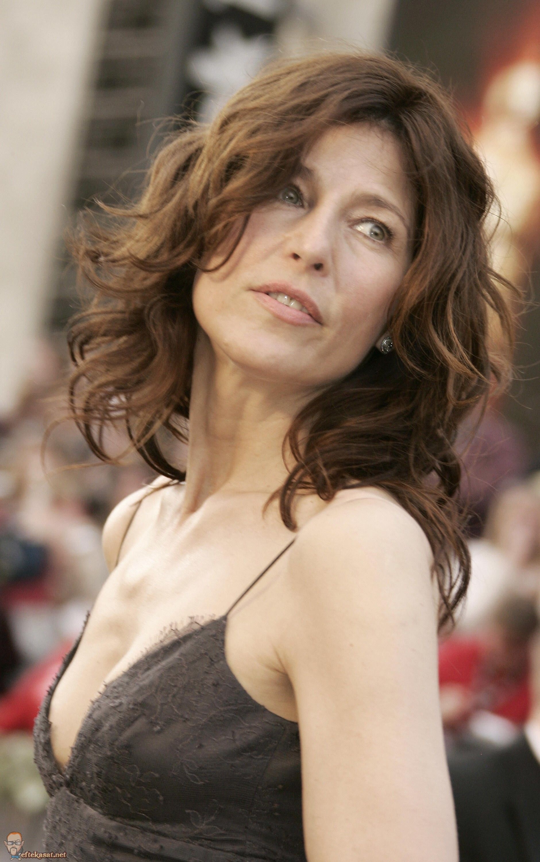 Catherine Keener, Beauty secrets, Permed hairstyles, Exceptional beauty, 1880x3000 HD Phone