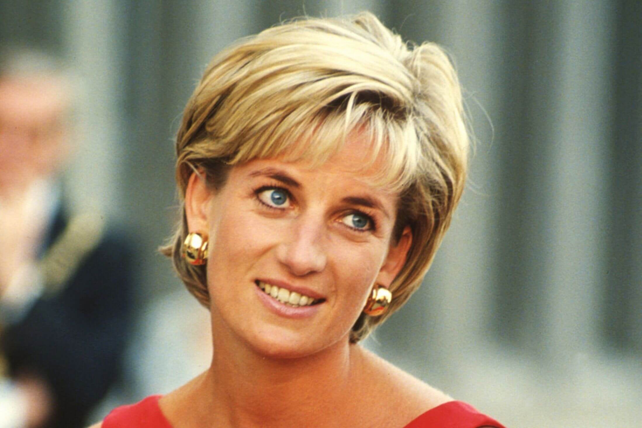 Princess Diana: Lady Di, Married The Prince of Wales at St Paul's Cathedral in London on 29 July 1981. 2200x1470 HD Wallpaper.