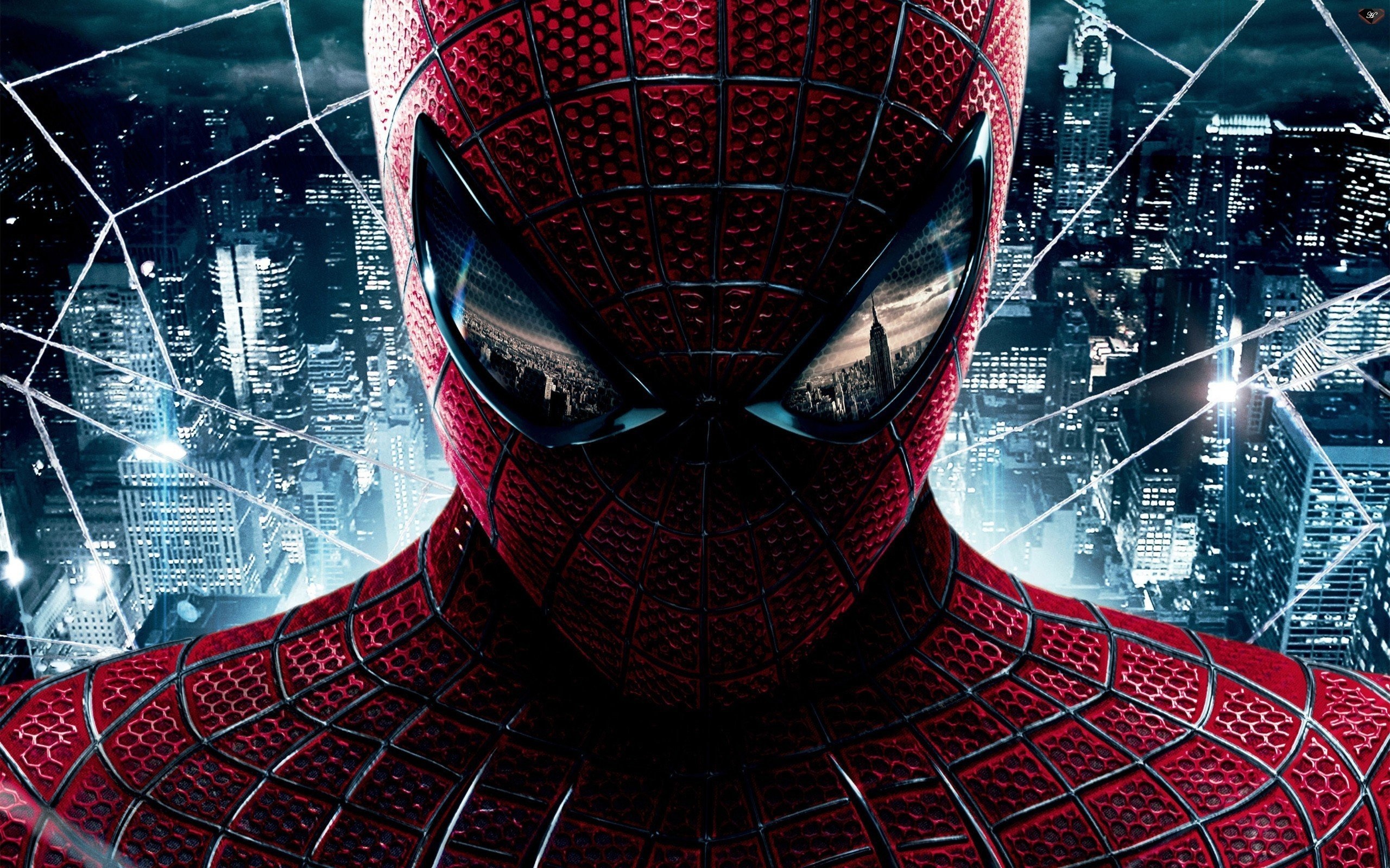 Andrew Garfield suit, Heroic film wallpaper, Spectacular visual effects, New Spider-Man, 2560x1600 HD Desktop