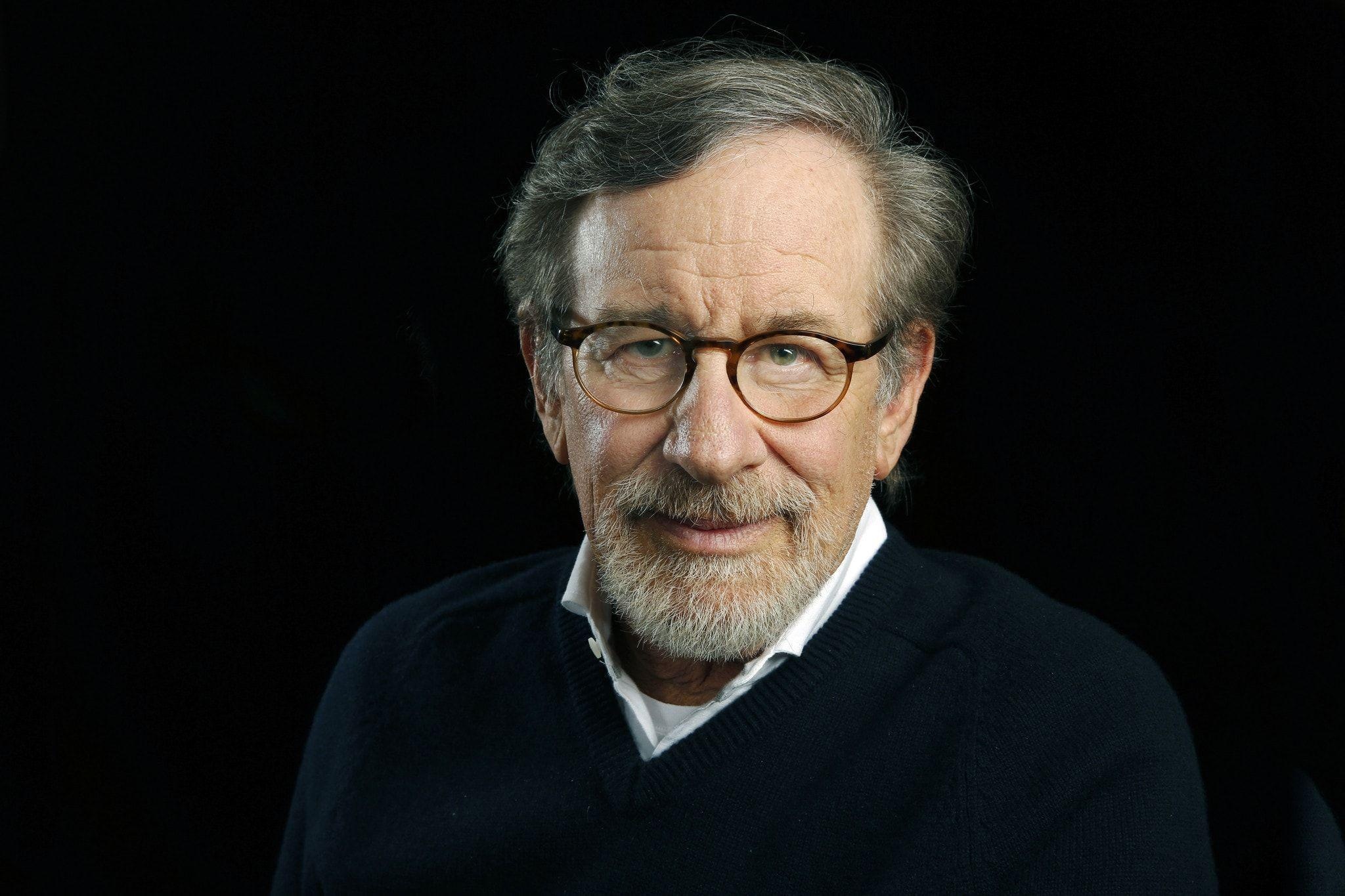 Steven Spielberg, Entertainment archives, Insightful content, Originality, 2050x1370 HD Desktop