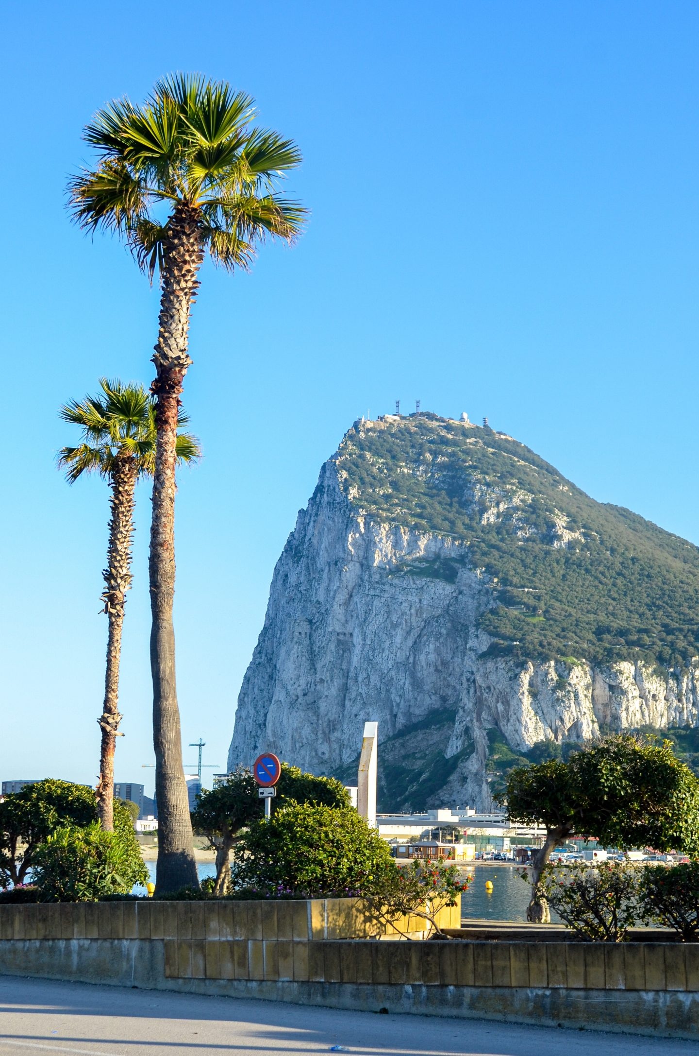 Gibraltar, Worth a visit, Conscious lifestyle, 1440x2180 HD Phone