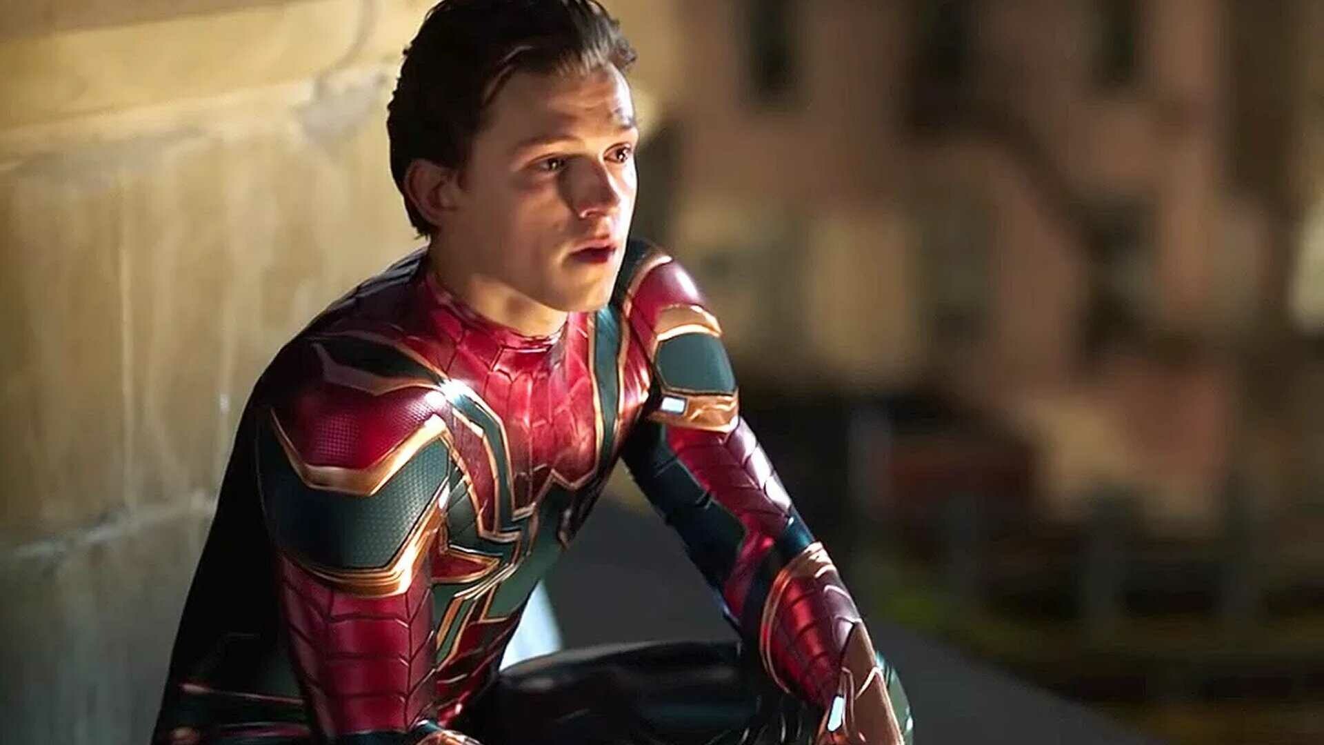 Tom Holland: Starred as Peter Parker in a 2019 American superhero film, Spider-Man: Far From Home. 1920x1080 Full HD Background.
