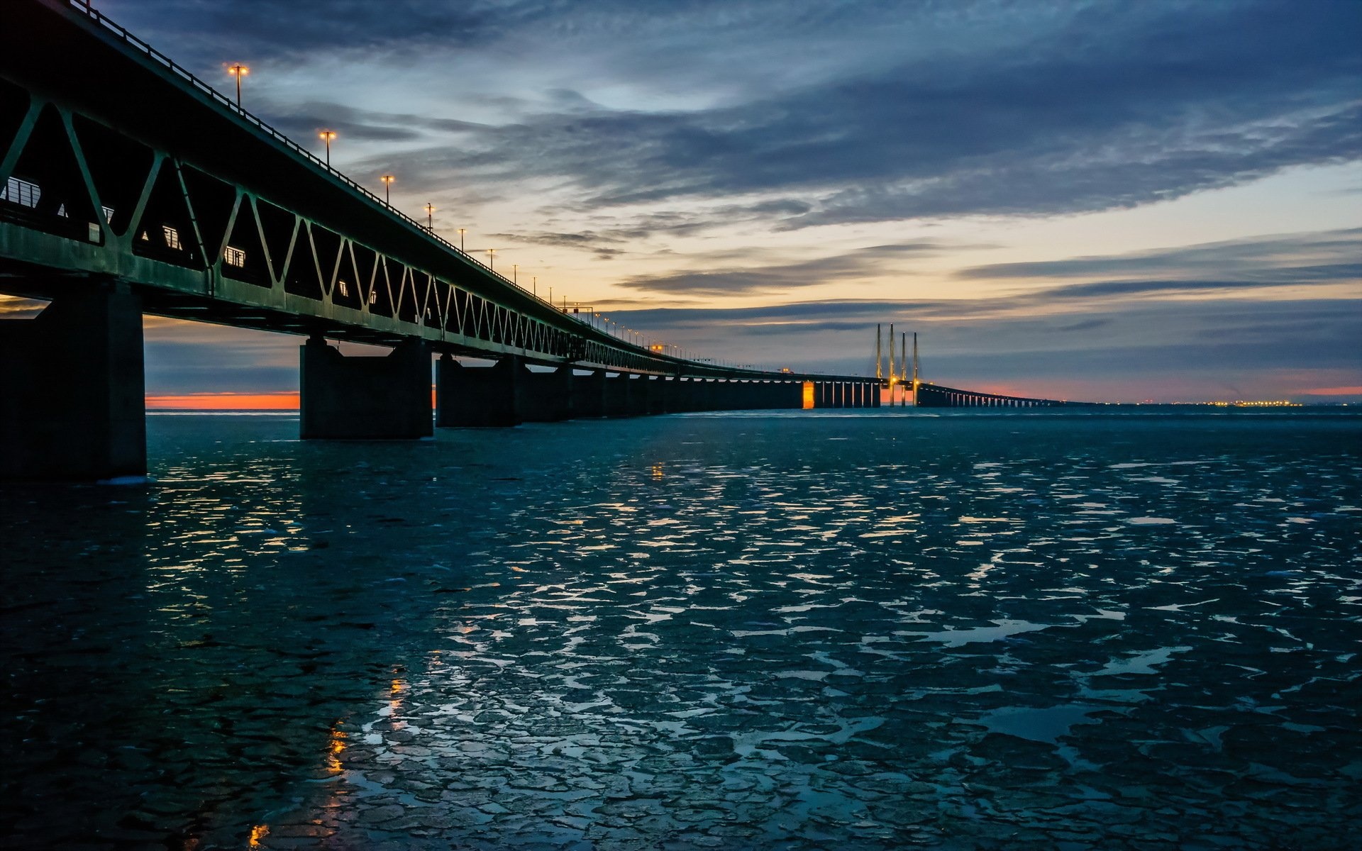 Oresund Bridge splendor, Connecting Sweden and Denmark, As seen in HD wallpaper, Scenic beauty, 1920x1200 HD Desktop