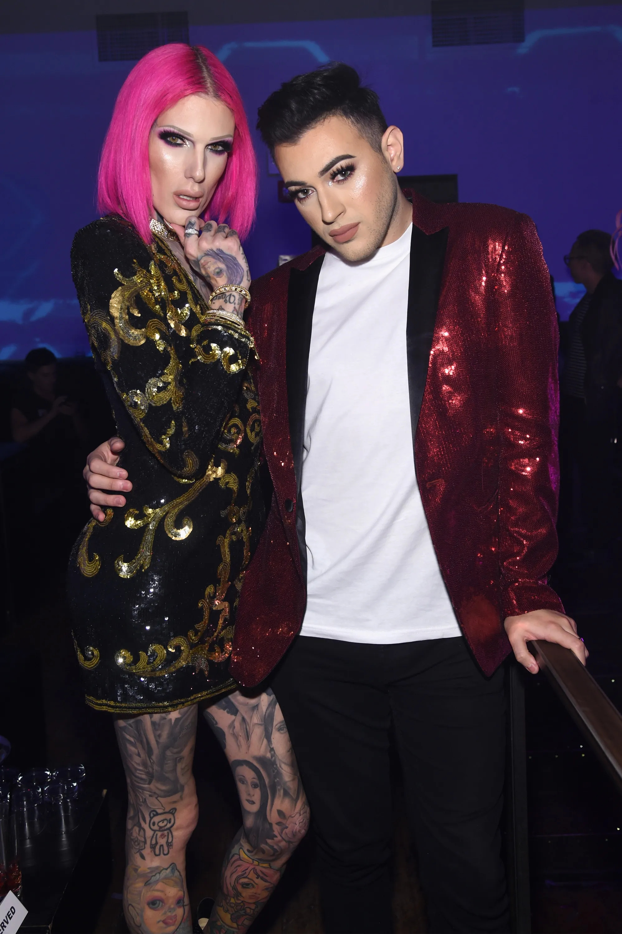 Manny MUA, Shading accusations, Copying Jeffree Star, Internet criticism, 2000x3000 HD Handy