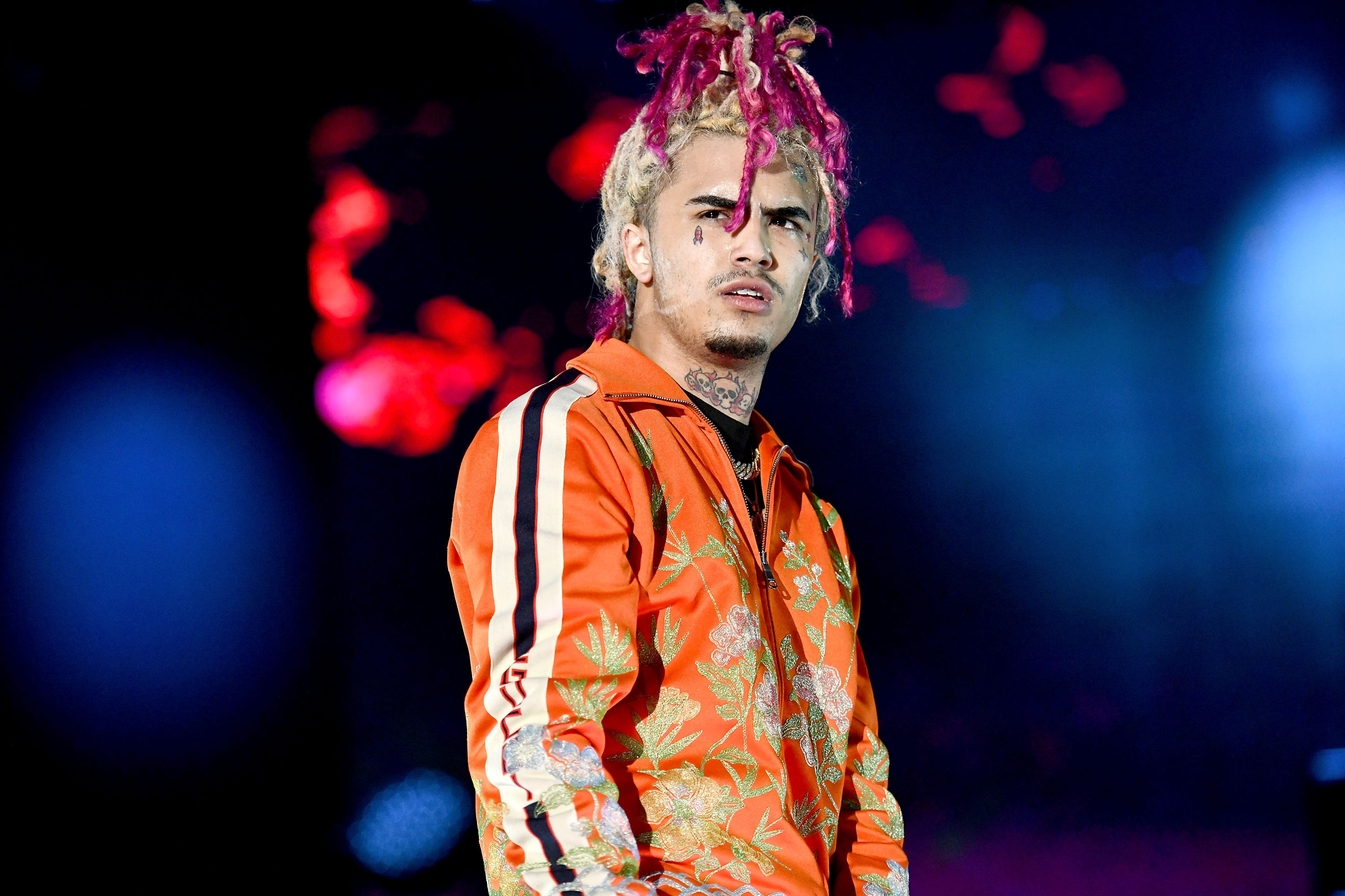 Lil Pump, Banned by JetBlue, Mask controversy, Airline incident, 3000x2000 HD Desktop