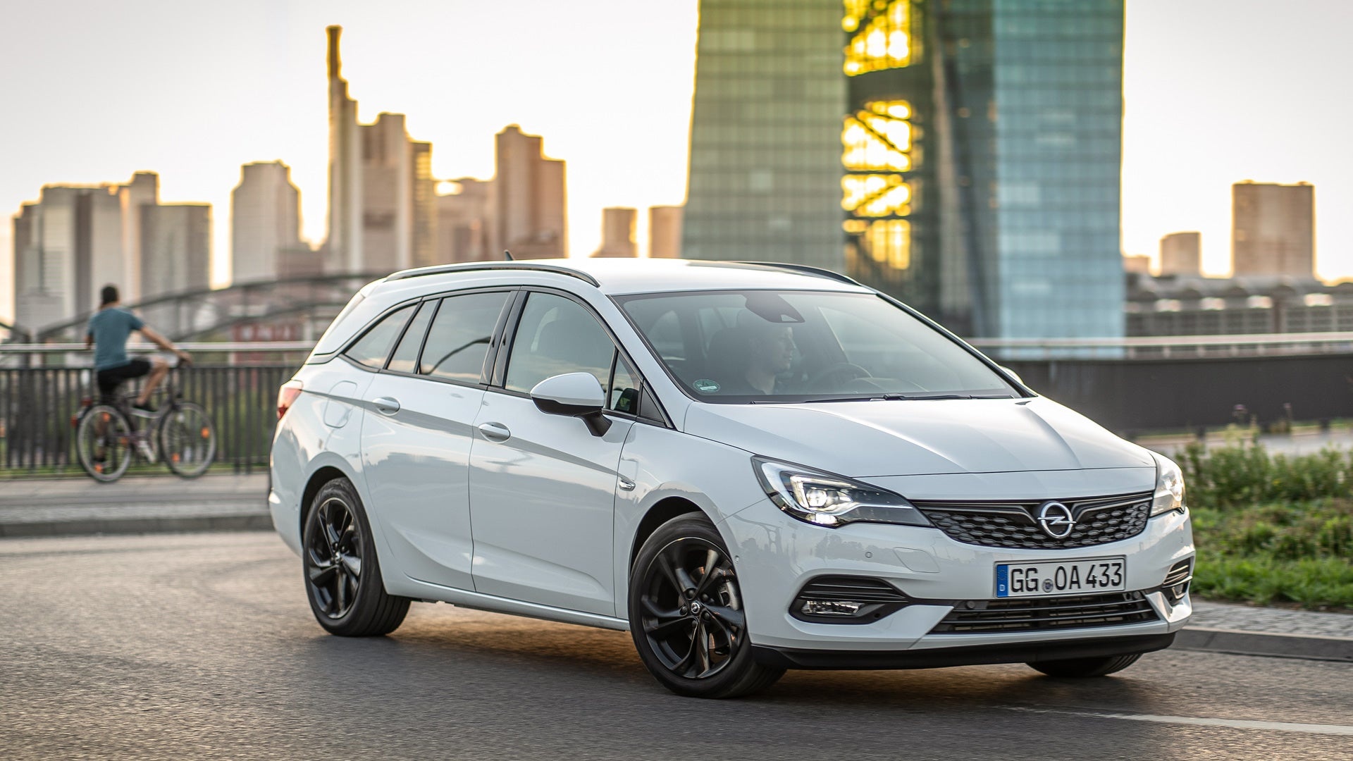 Opel, Efficient and stylish, Unleash your potential, Embrace the road ahead, 1920x1080 Full HD Desktop