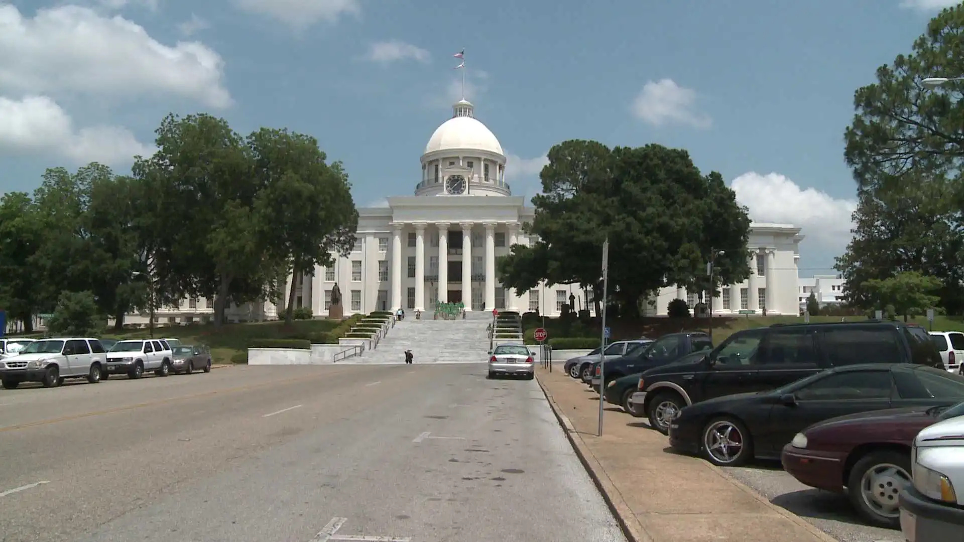 Alabama Supreme Court, Accountability bill, Governor's approval, Legal system, 1920x1080 Full HD Desktop