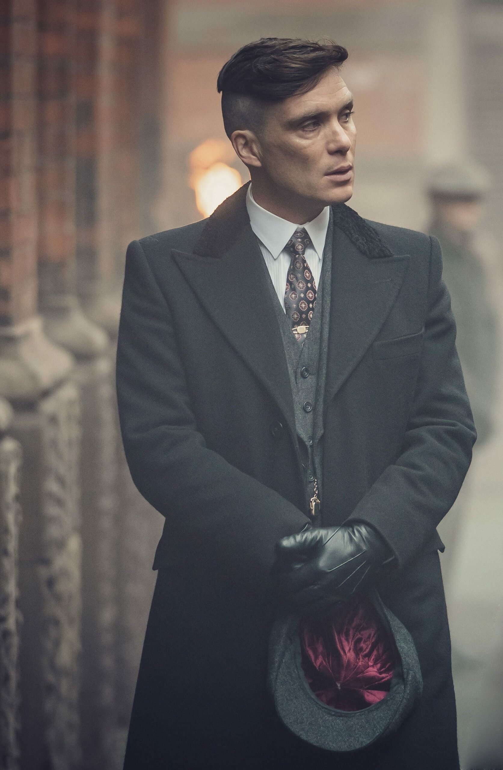 Peaky Blinders: The main protagonist in the British period crime drama played by Irish actor Cillian Murphy, who has won an Irish Film  and Television Award and National Television Award for his portrayal of Shelby. 1680x2560 HD Wallpaper.