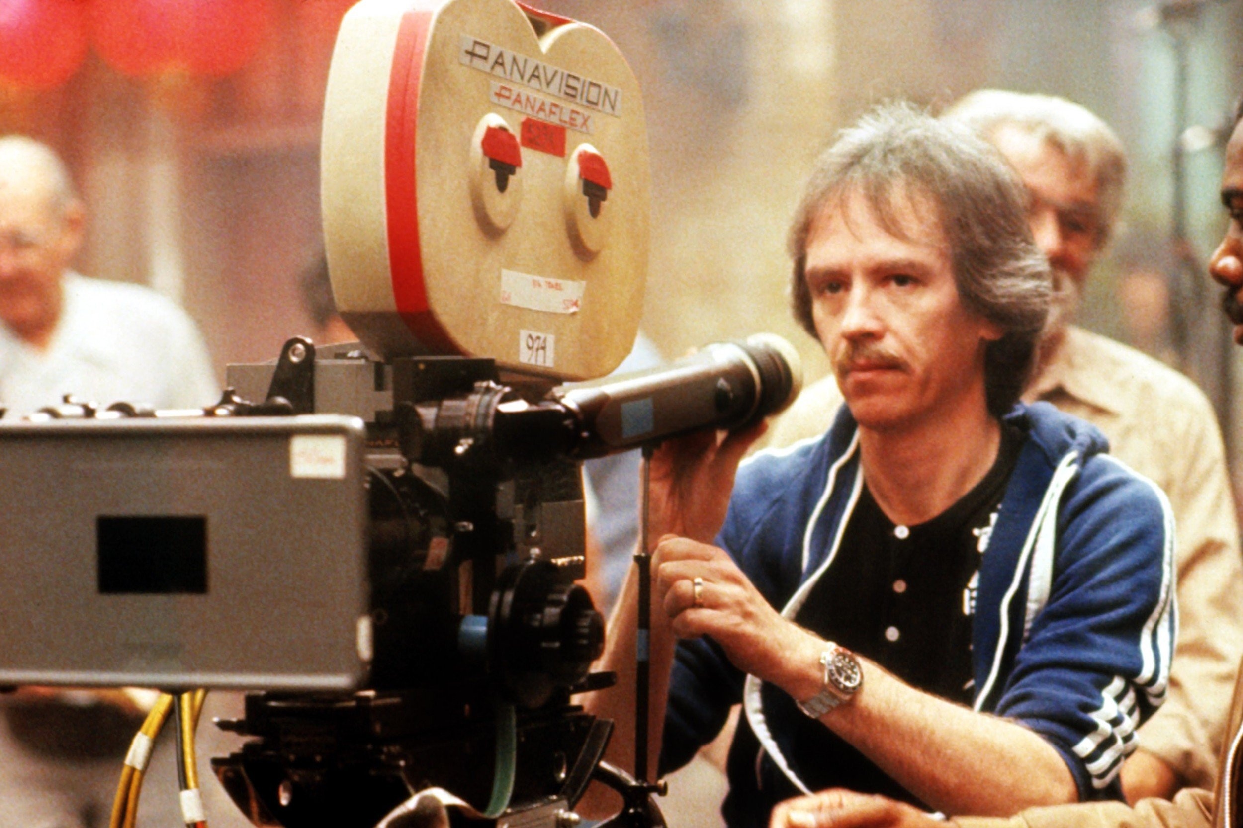 John Carpenter, Remakes discussion, Filmmaker's perspective, Cinema evolution, 2500x1670 HD Desktop