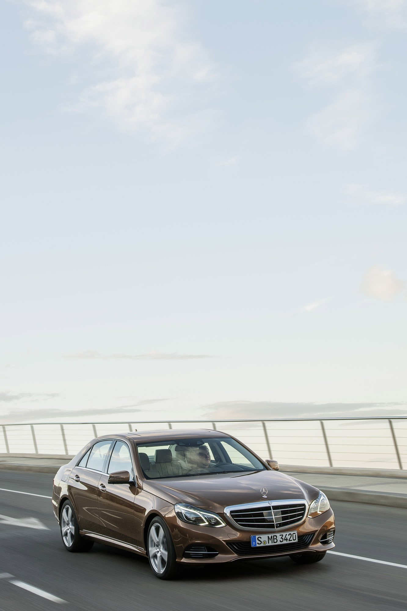 Mercedes-Benz E-Class, Facelift 2014, HD picture, Premium sedan, 1340x2000 HD Phone