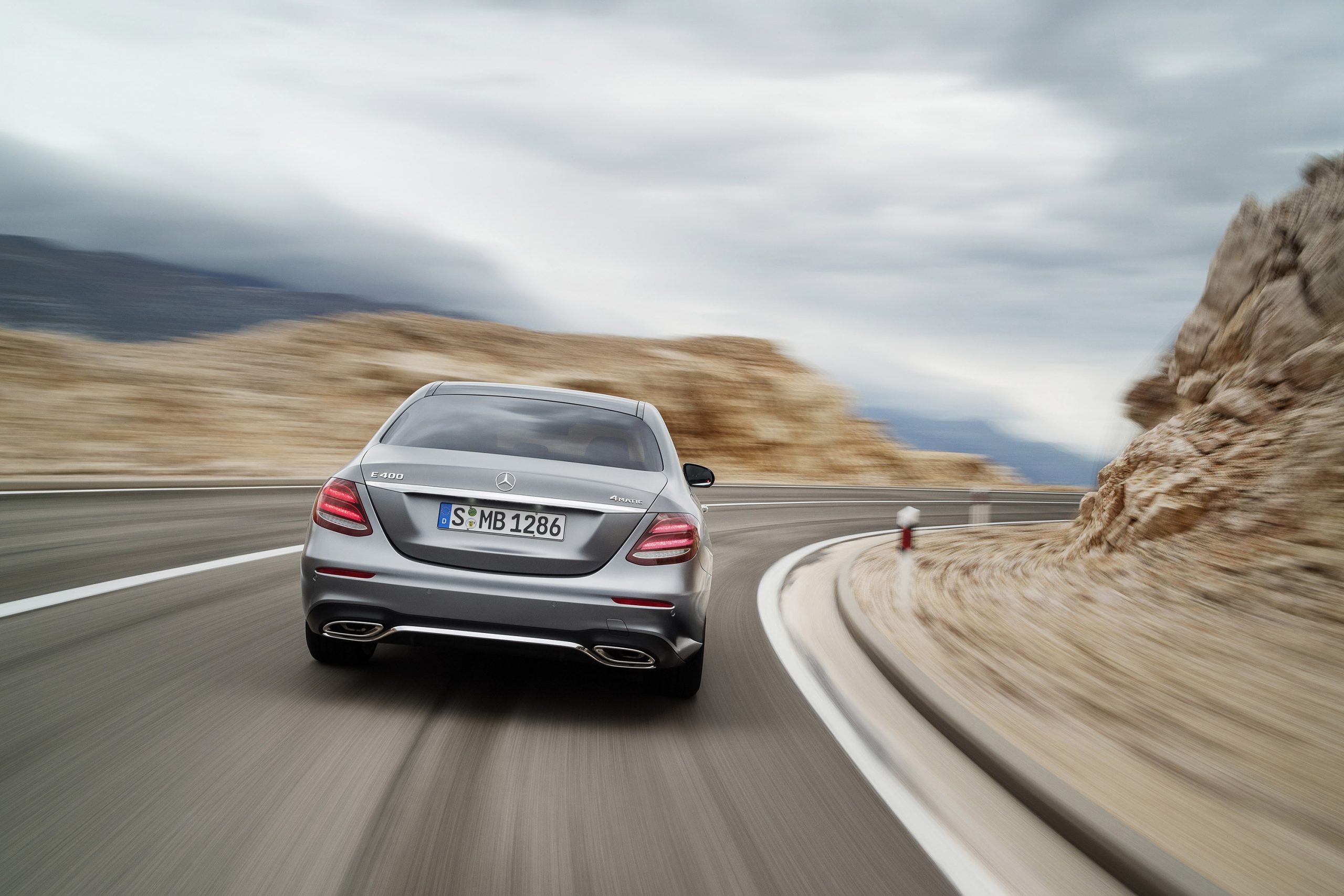 Mercedes-Benz E-Class, Elegant luxury sedan, Sophisticated technology, Superior comfort, 2560x1710 HD Desktop