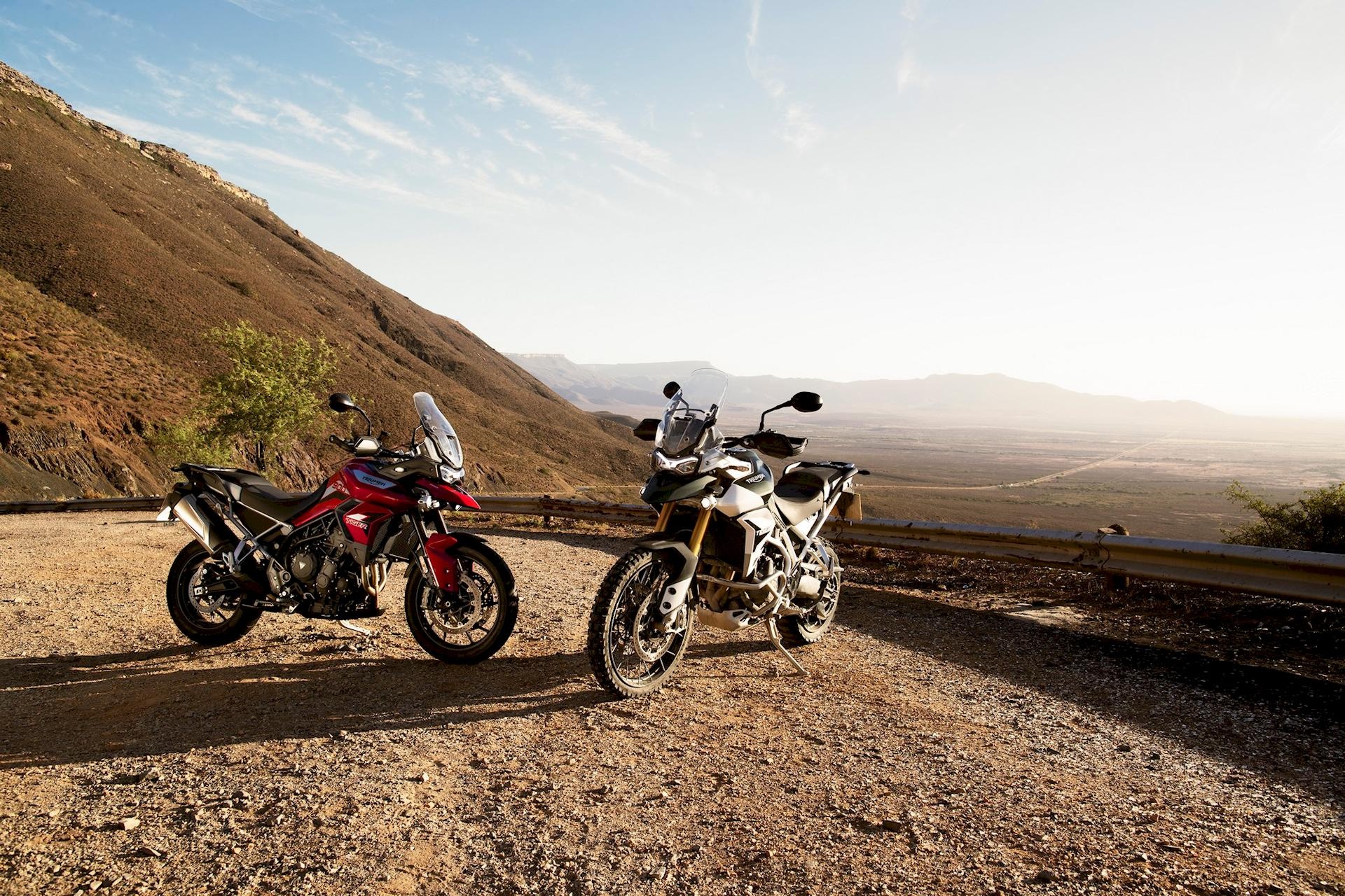 Triumph Tiger 900, RallyPro and GT variants, Notable features and specifications, Price range, 1920x1280 HD Desktop