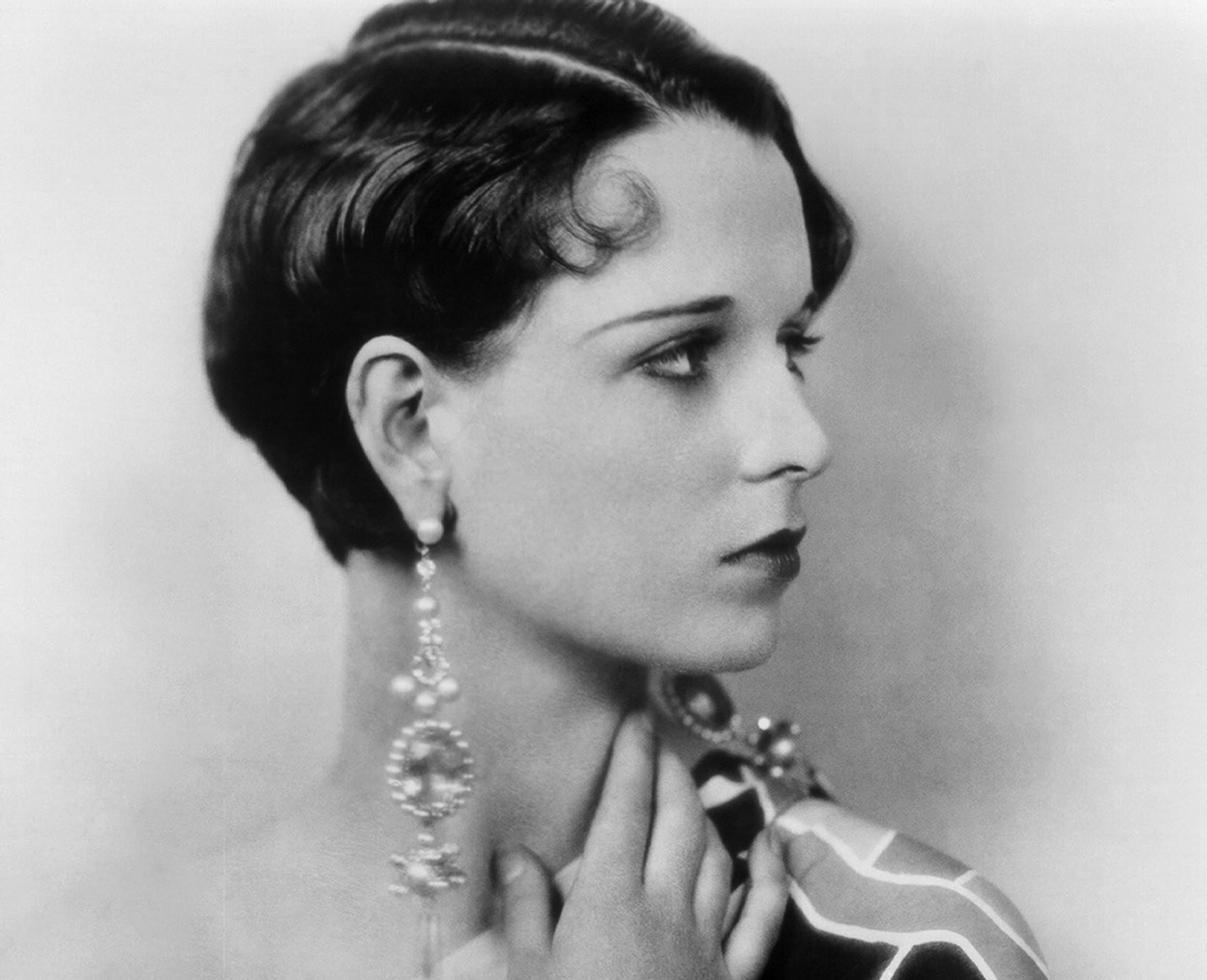Louise Brooks, Tragic facts, Hollywood's lost starlet, Movie expert, 2560x2080 HD Desktop