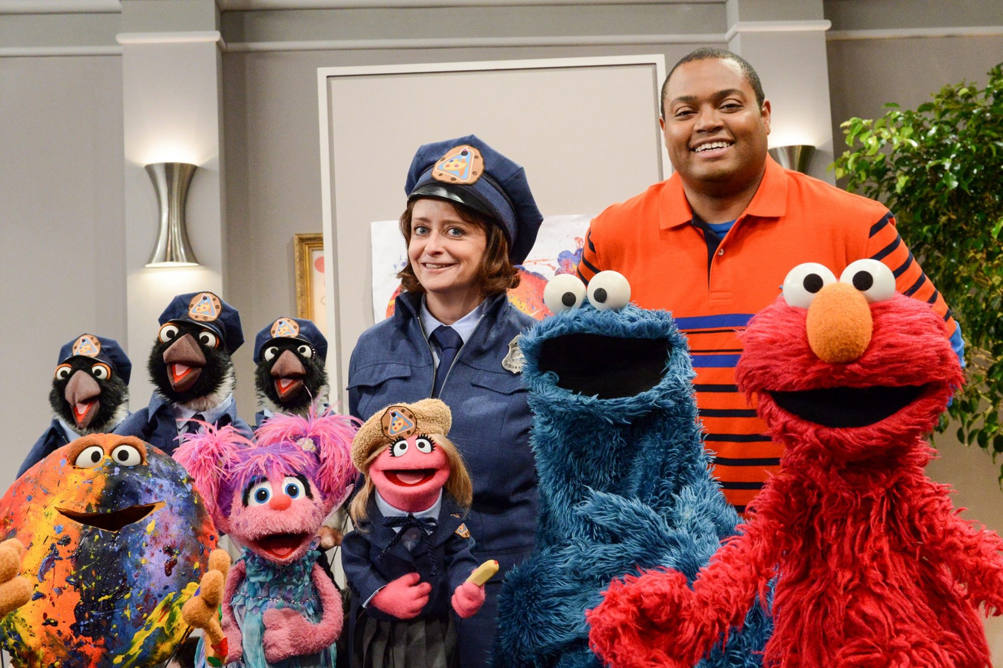 Sesame Street: Elmo, Cookie Monster, Abby Cadabby, Rachel Dratch, Chris Knowings, The Cookie Thief special. 2000x1340 HD Wallpaper.