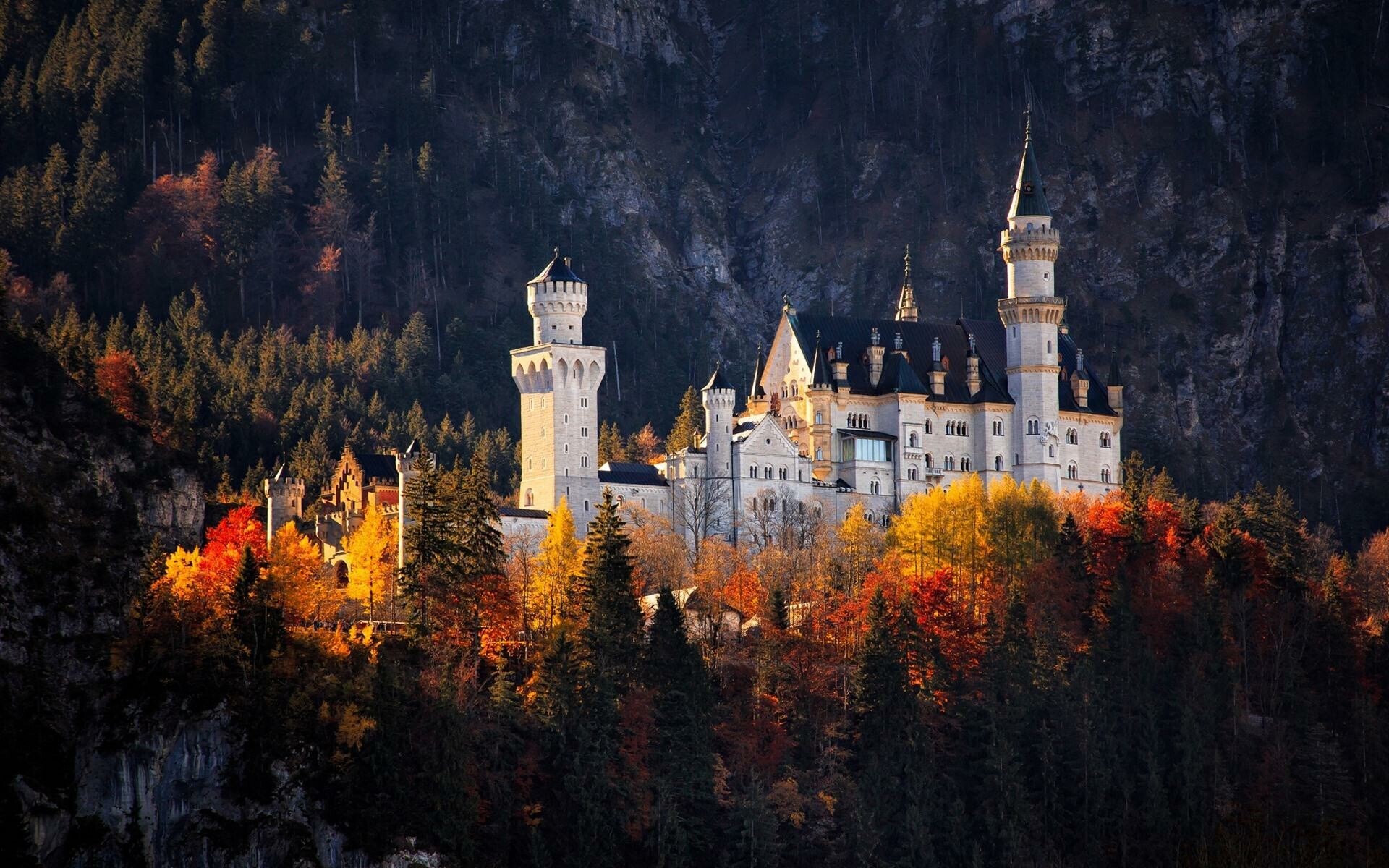 Germany: Neuschwanstein Castle, The fifth-largest country in Europe. 1920x1200 HD Background.