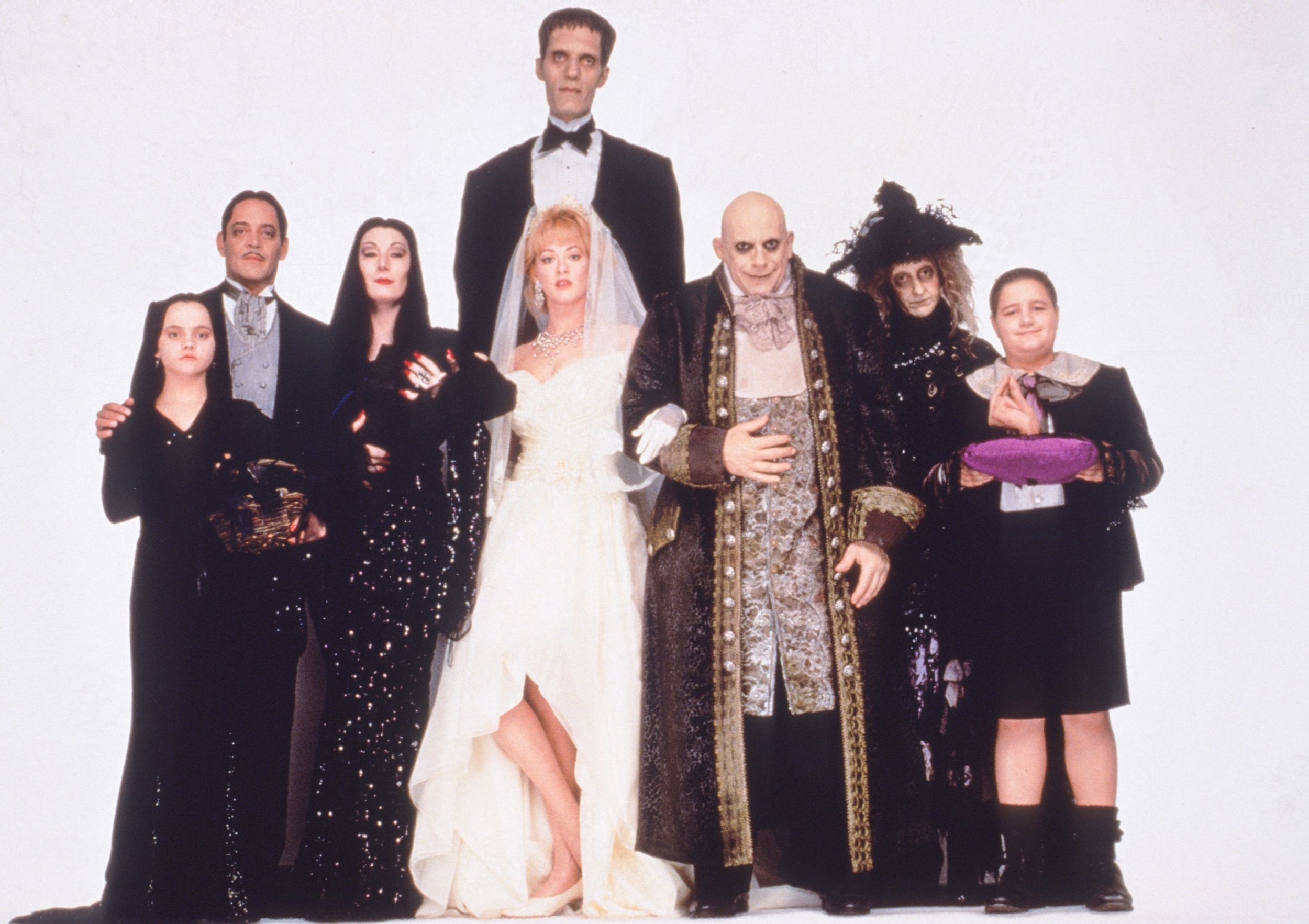 The Addams Family, Cast gallery, Addams Family movies, Halloween vibes, 2500x1770 HD Desktop