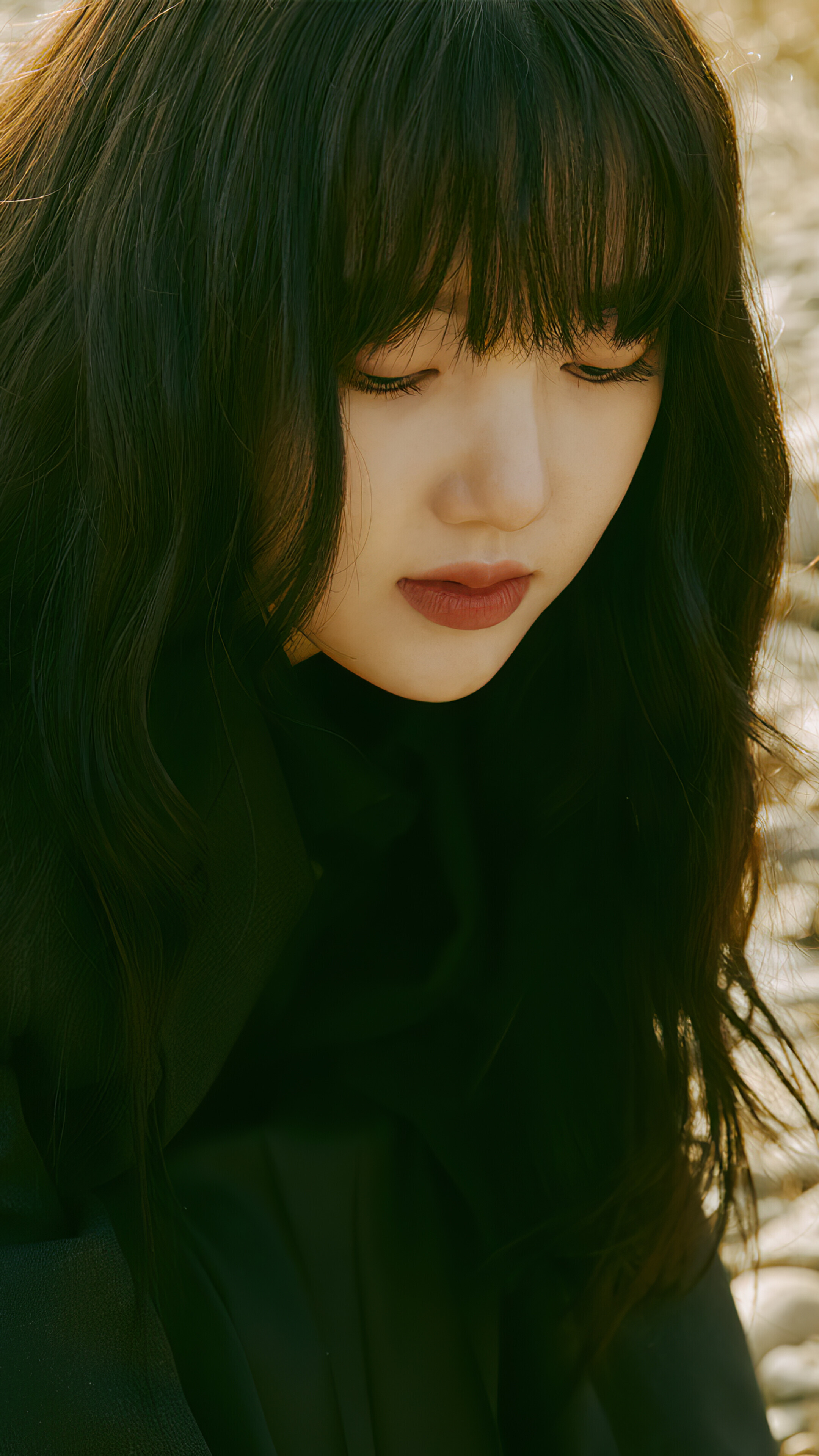 GFriend: A member of the k-pop music group that consisted of 6 female members, Yerin. 2160x3840 4K Wallpaper.