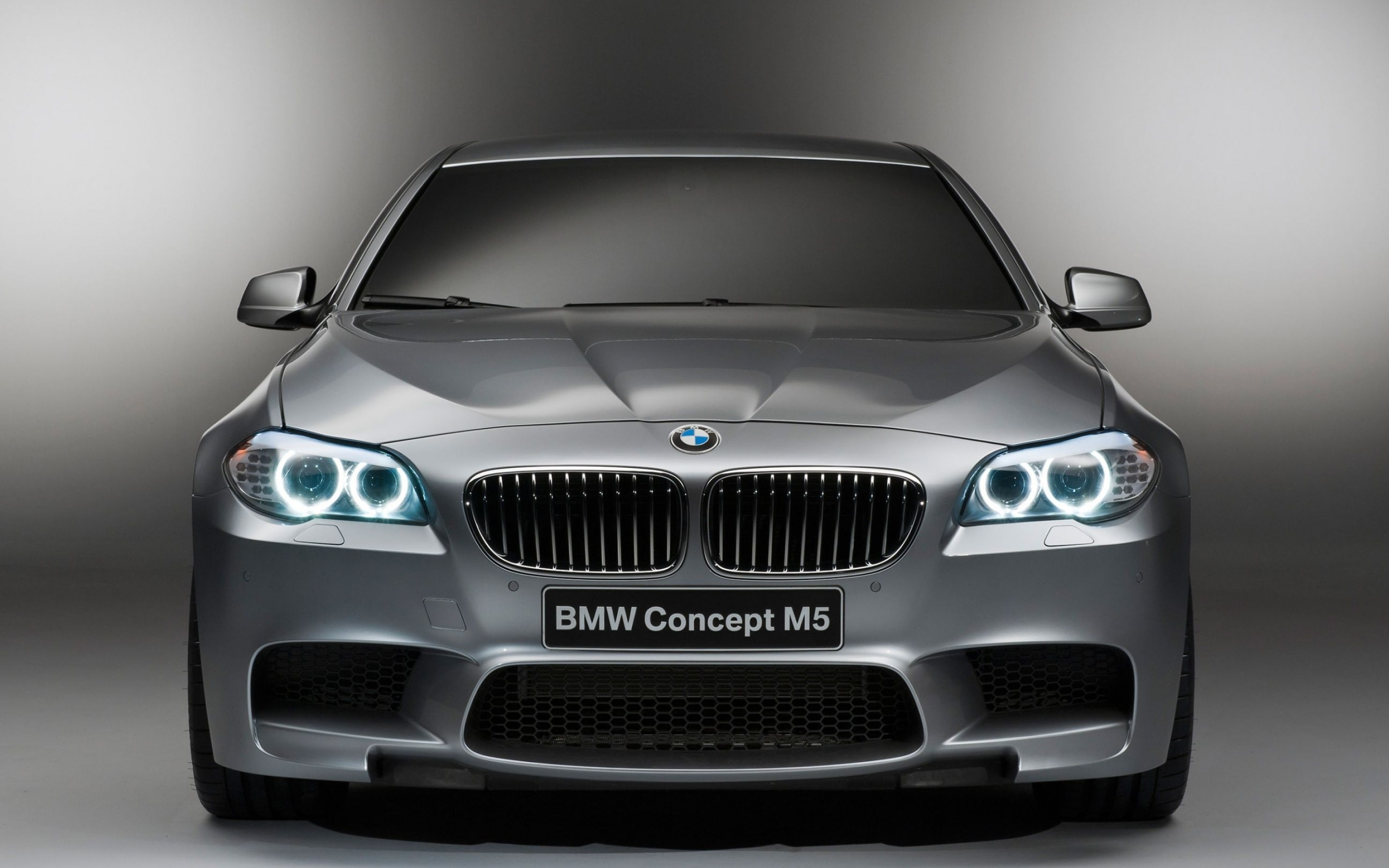 BMW Front, Bold and dynamic, Striking aesthetics, Uncompromising performance, 2880x1800 HD Desktop