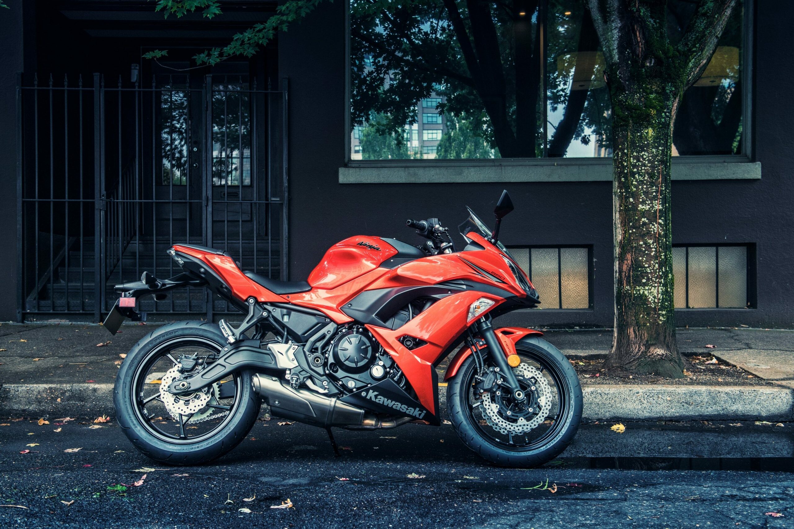 Kawasaki: Ninja 650R, Known as ER-6f or EХ-6, A motorcycle in the Ninja series. 2560x1710 HD Background.