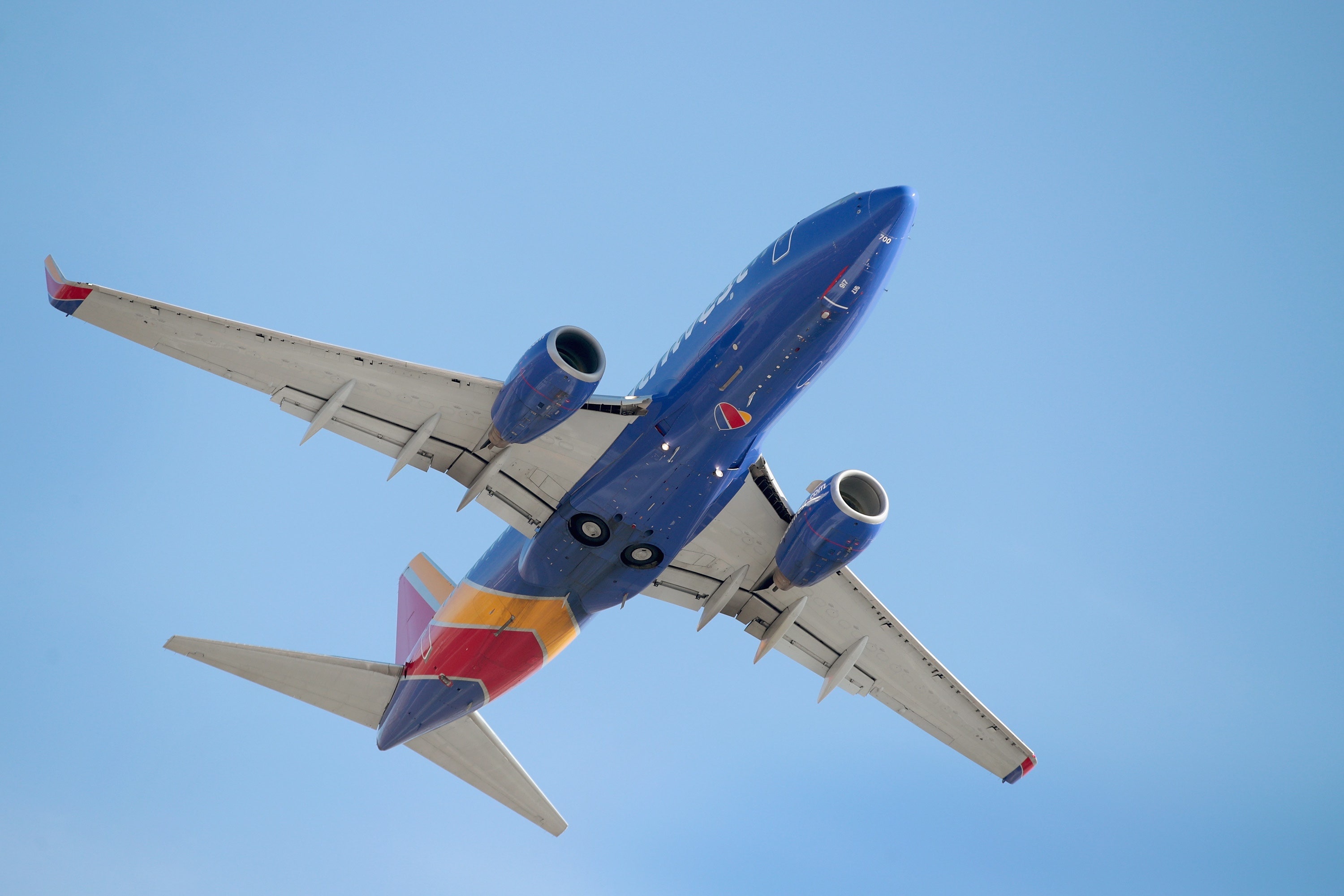 Southwest Airlines, Flight 1380 emergency, Aviation insights, Cond Nast Traveler, 3000x2000 HD Desktop
