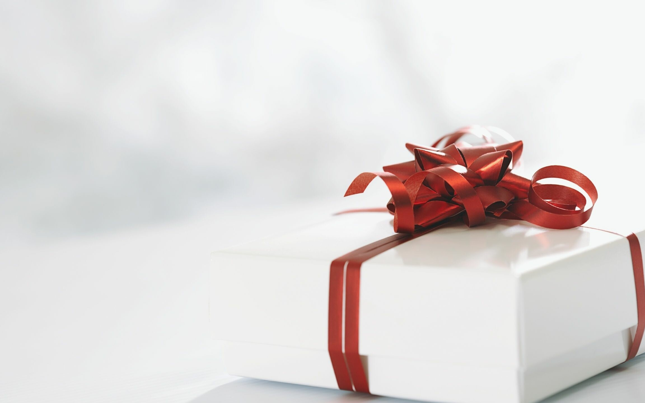 Gifts, Beautiful wallpapers, Festive presents, Thoughtful surprises, 2560x1600 HD Desktop