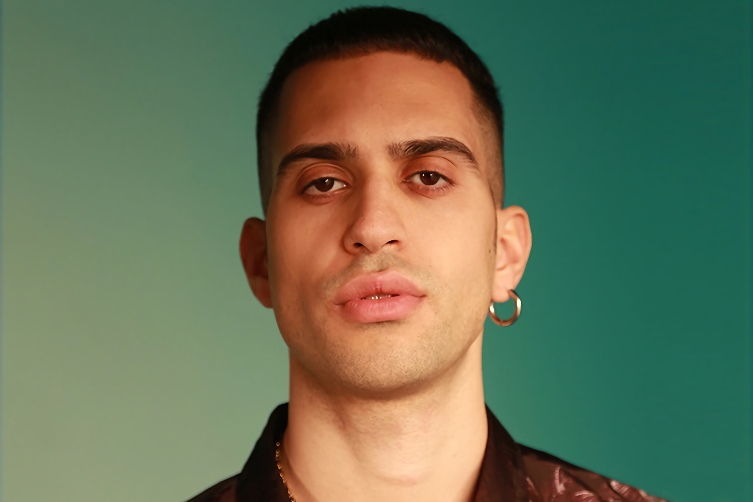 Mahmood (Singer): Won the Sanremo Music Festival in 2019 with the song "Soldi". 3000x2000 HD Wallpaper.
