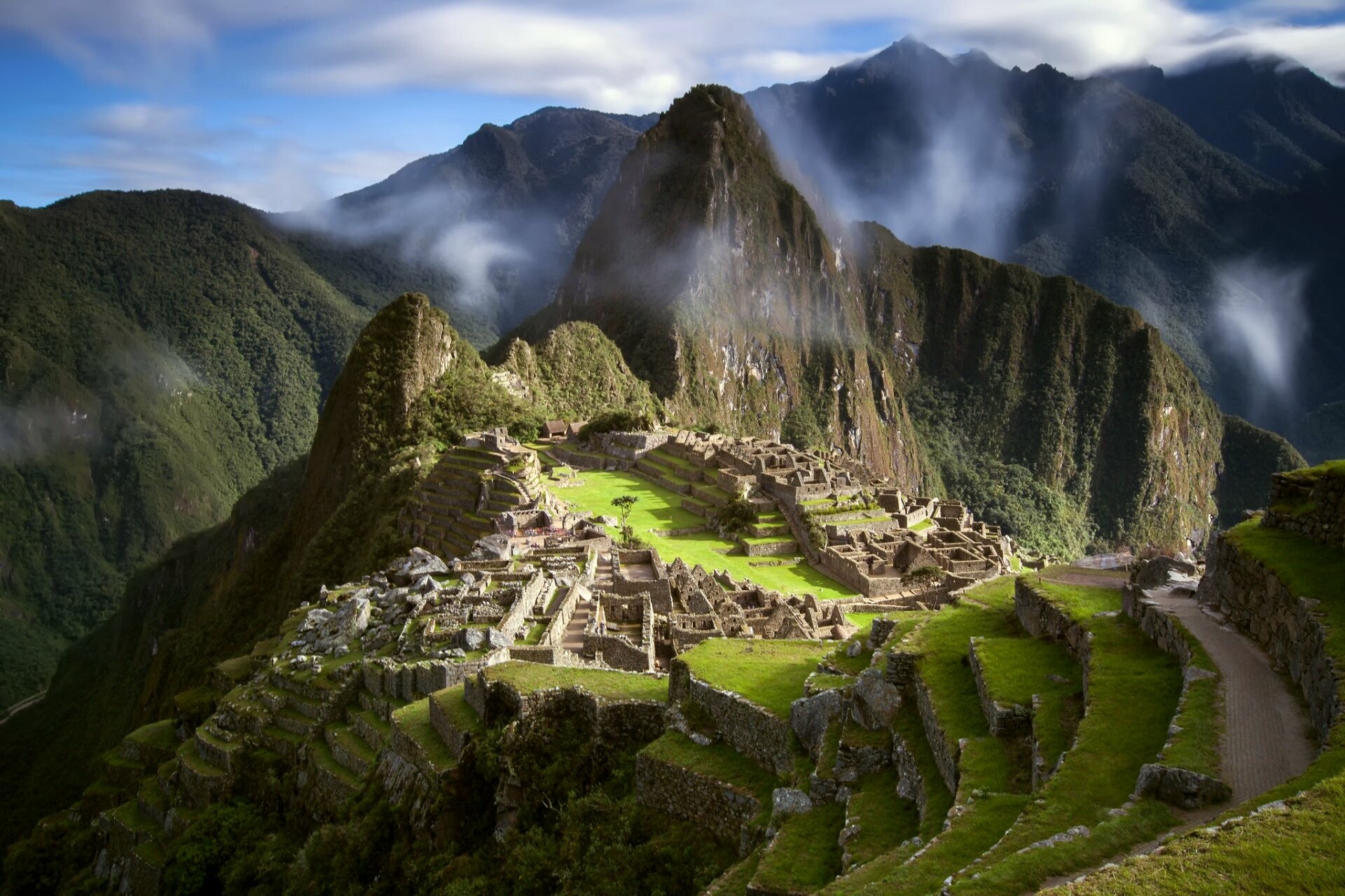Machu Picchu: The Inca City, Historic Sanctuary. 1920x1280 HD Background.