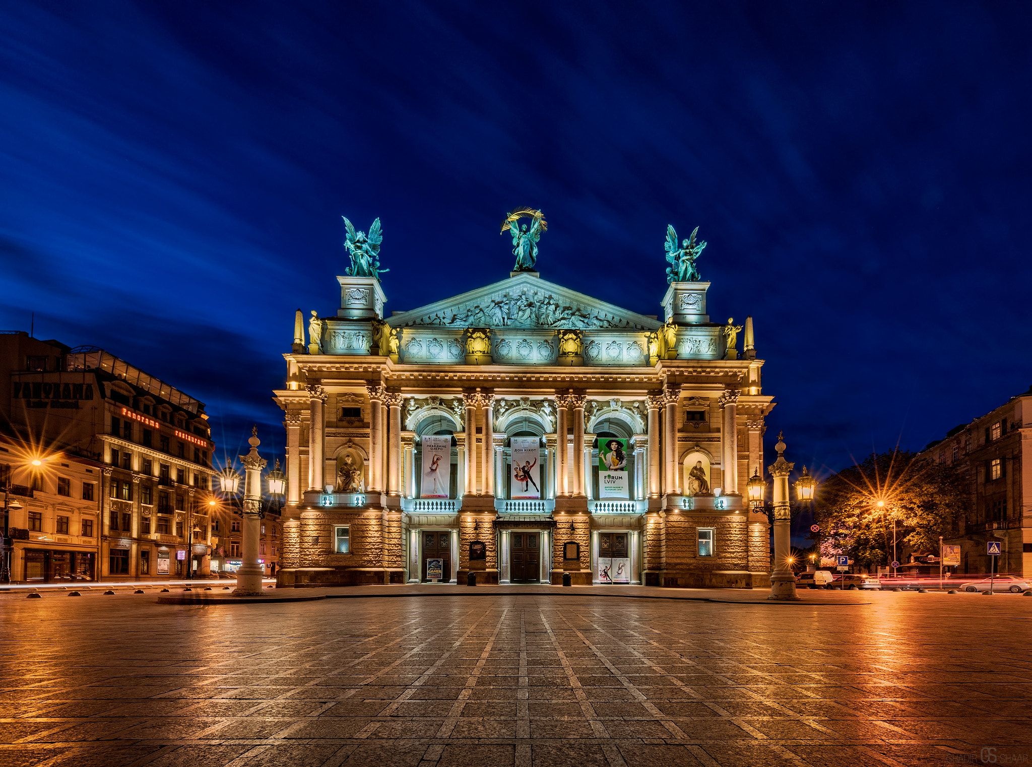 Lviv Opera House, Architectural marvel, Cultural landmark, Rcityporn, 2050x1530 HD Desktop