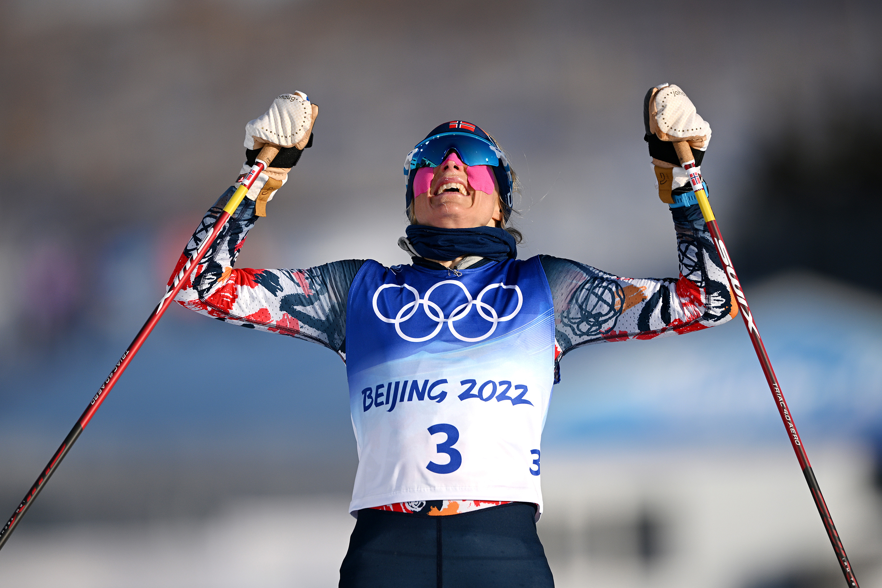 Therese Johaug, Beijing 2022 Games, First medals, Norwegian gold, 3000x2000 HD Desktop